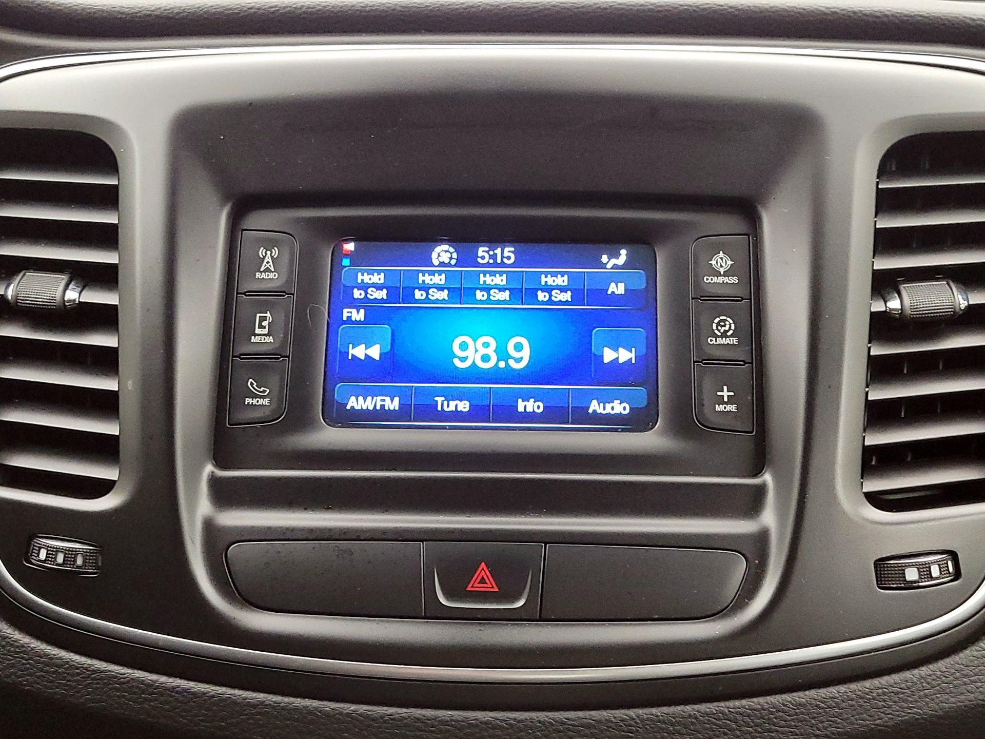 Thumbnail: 2016 Chrysler 200 - 16