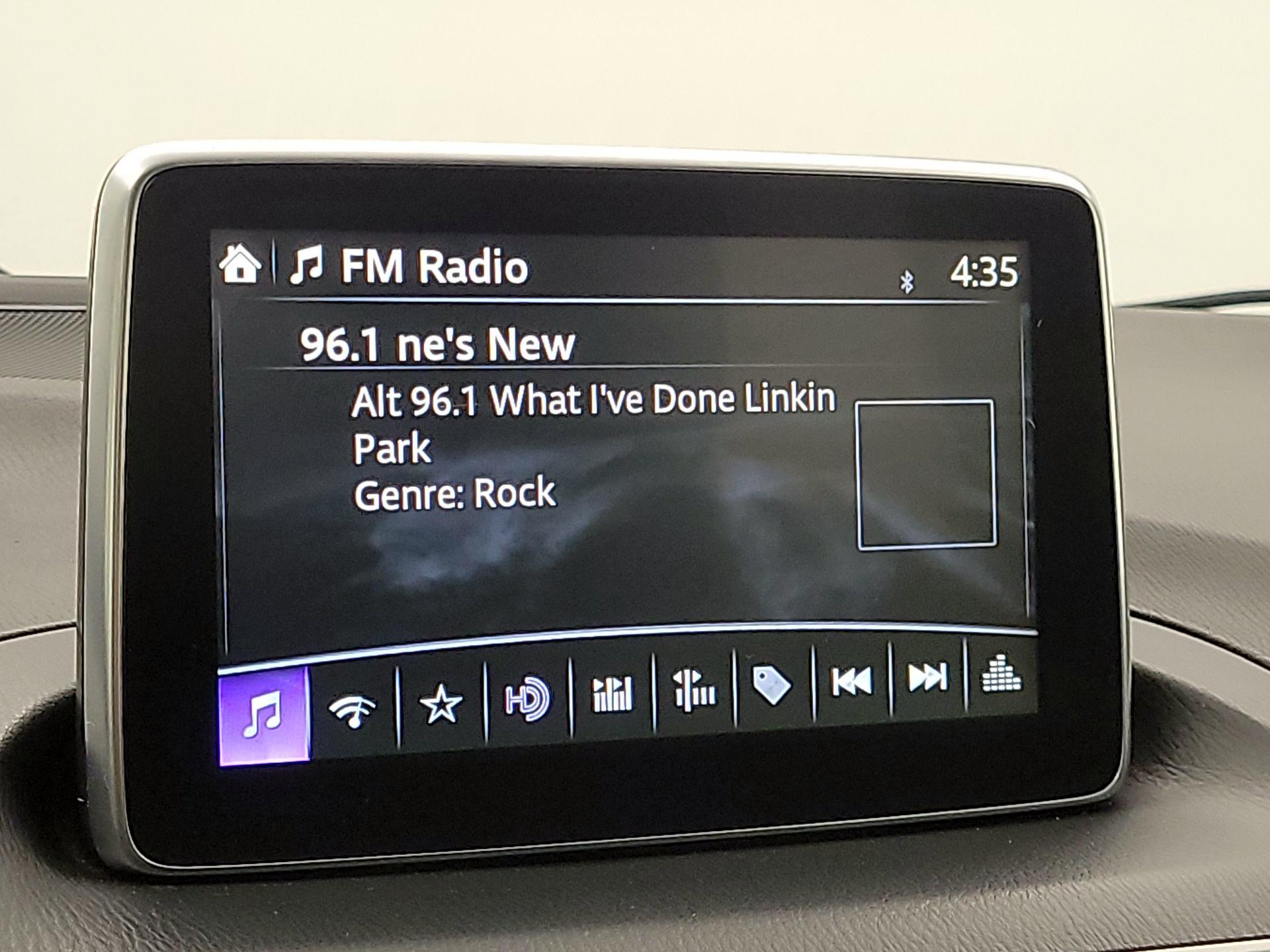 Thumbnail: 2015 Mazda Mazda3 - 15