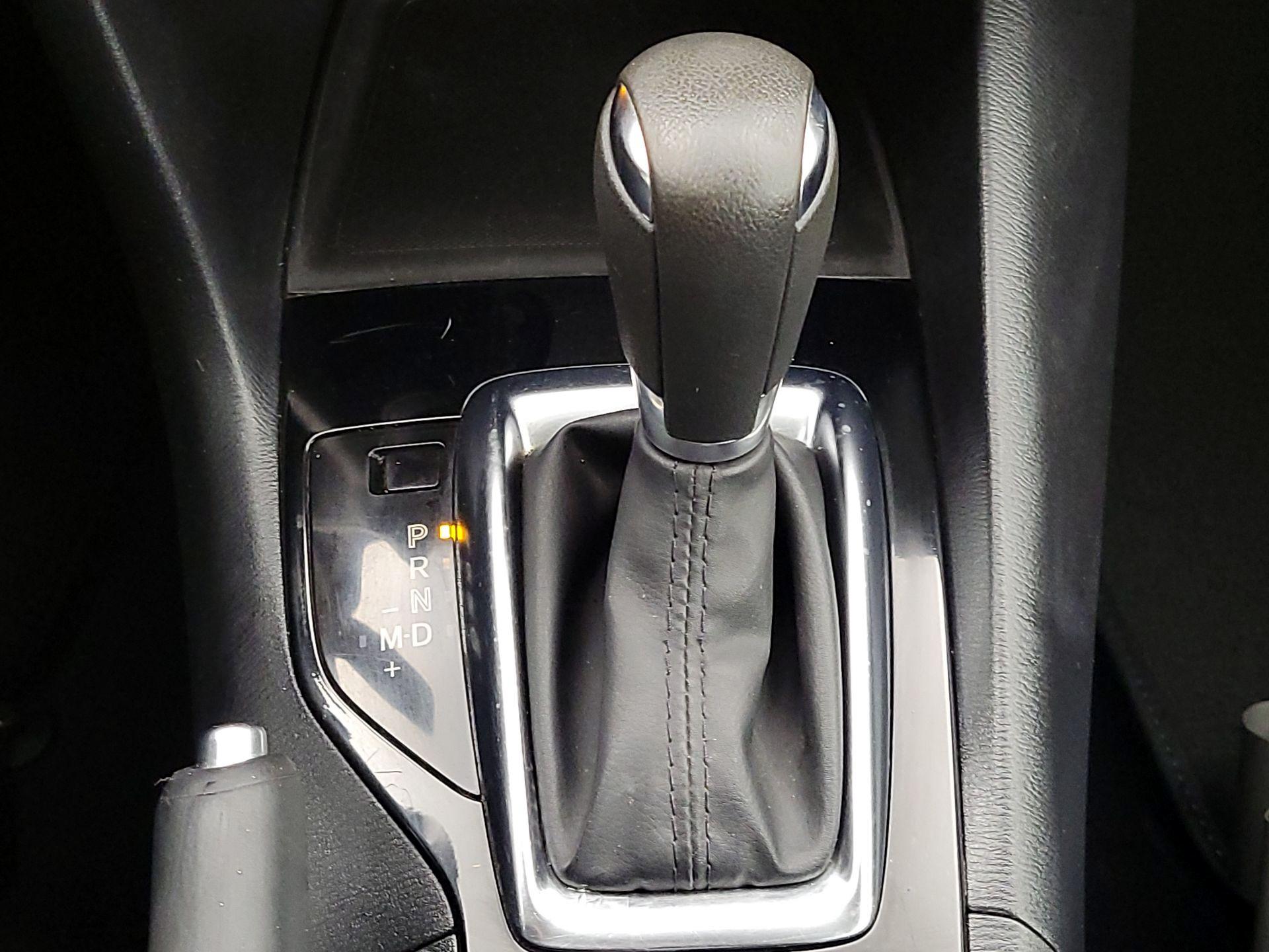 Thumbnail: 2015 Mazda Mazda3 - 17