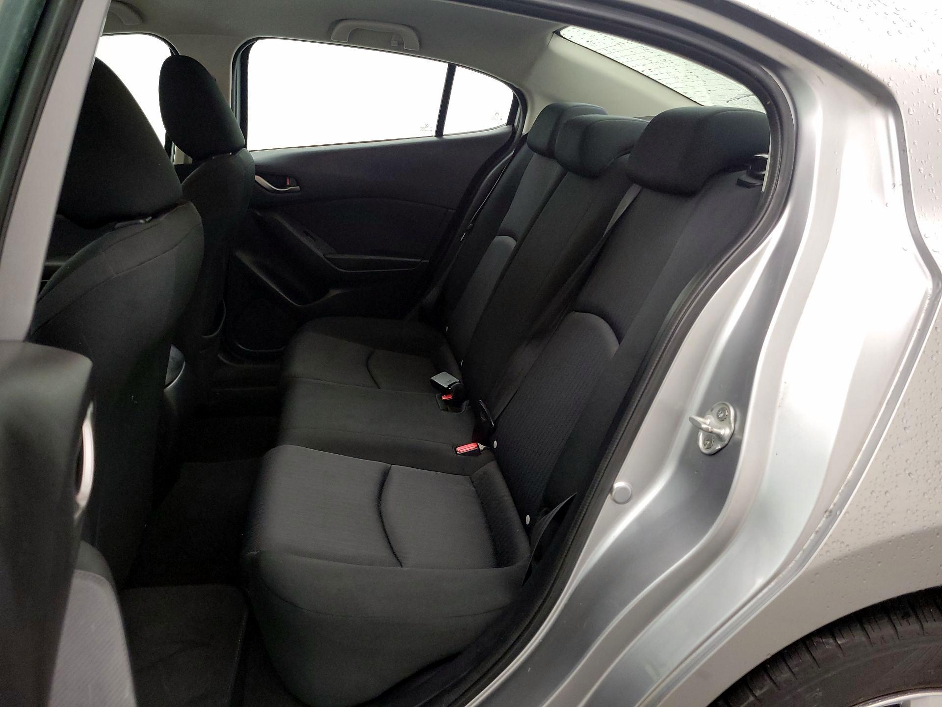 Thumbnail: 2015 Mazda Mazda3 - 19