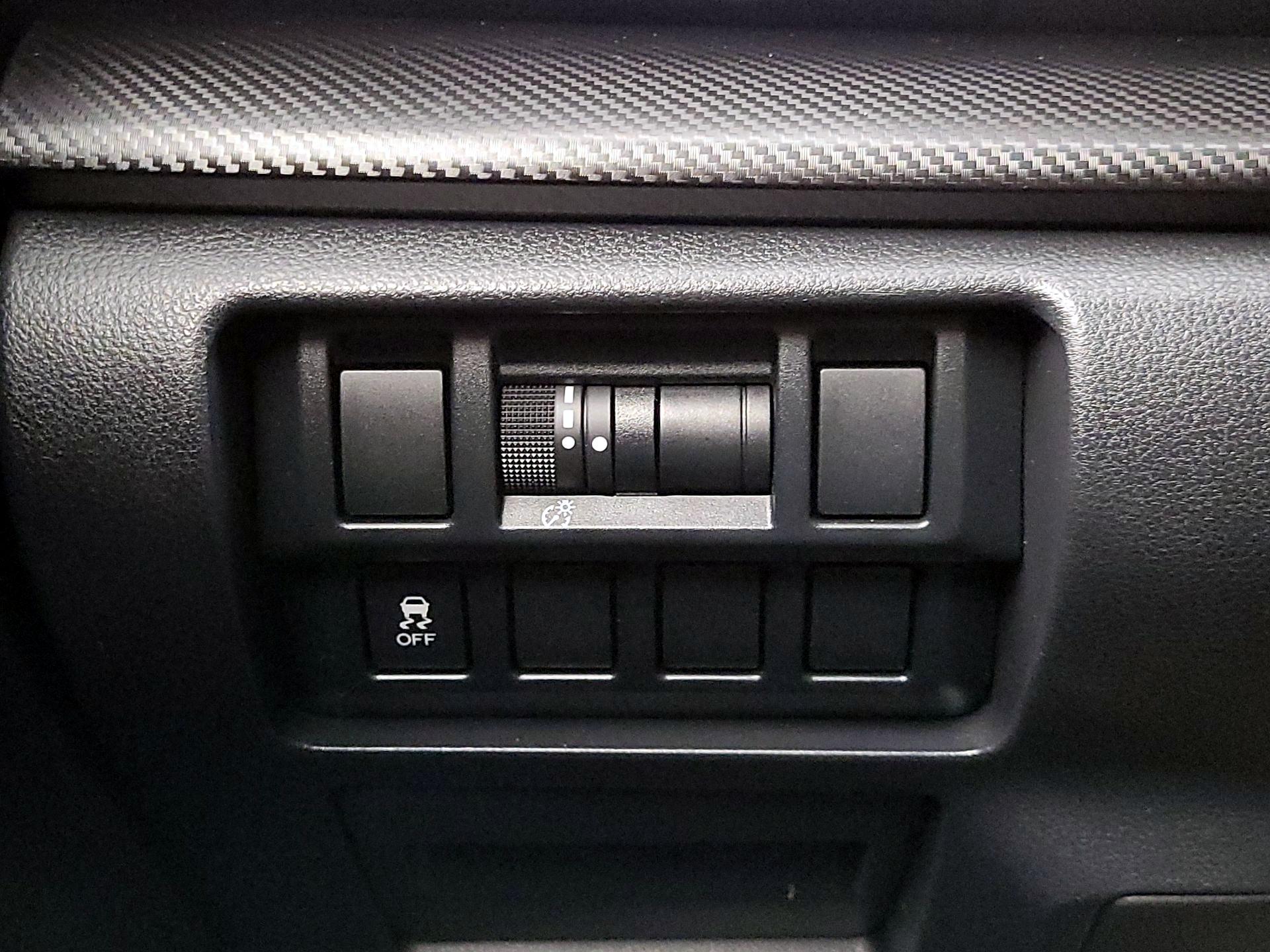 Thumbnail: 2018 Subaru Crosstrek - 13