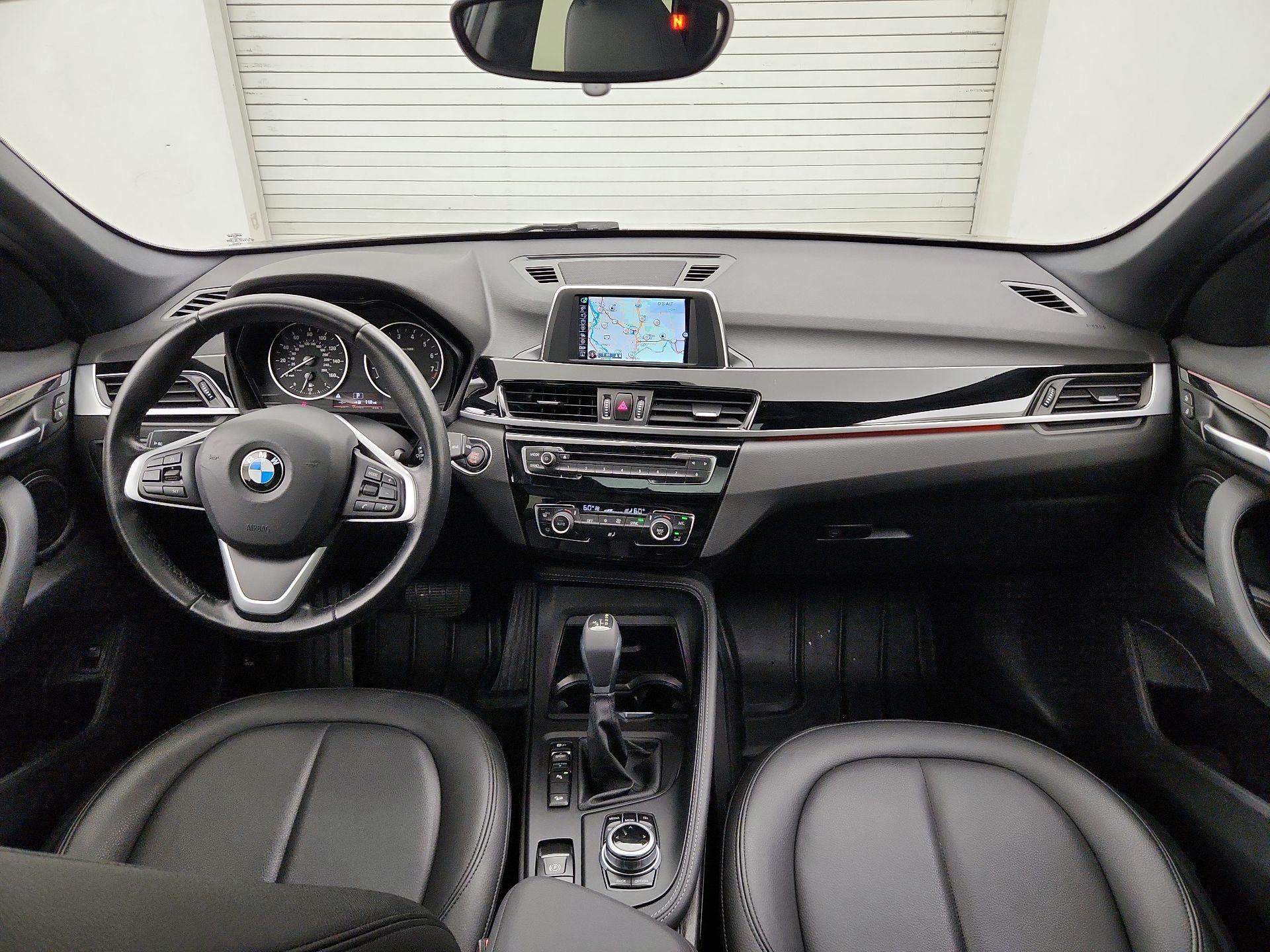 Thumbnail: 2017 BMW X1 - 9