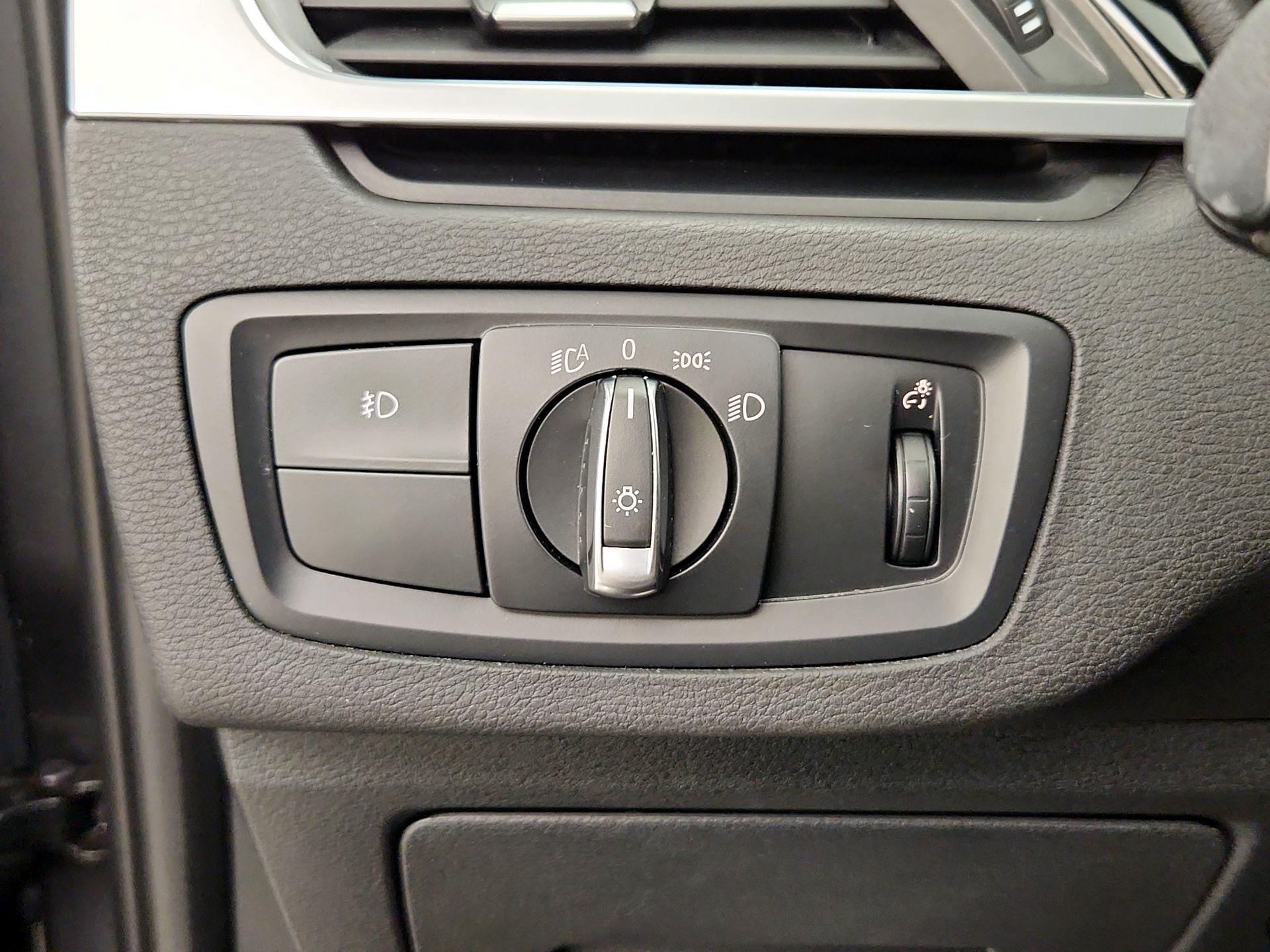 Thumbnail: 2017 BMW X1 - 13