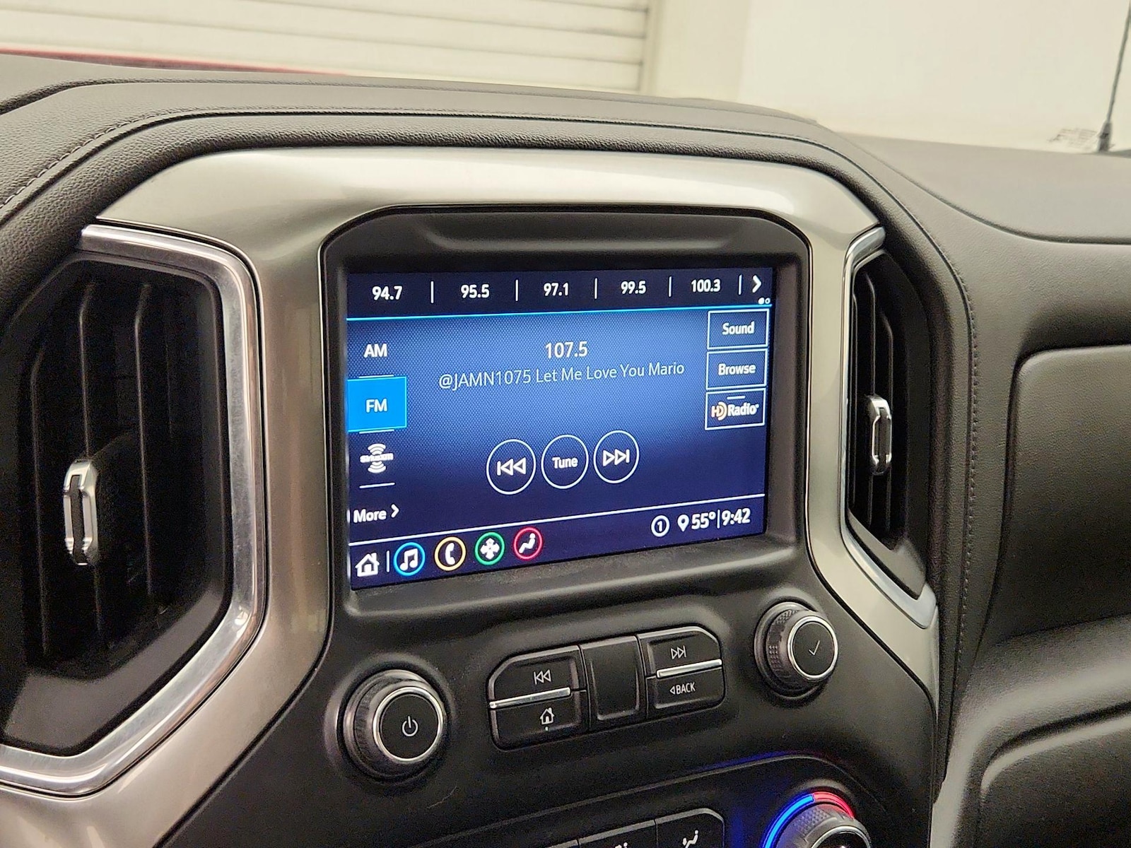 2020 Chevrolet Silverado 1500 RST - Photo 16