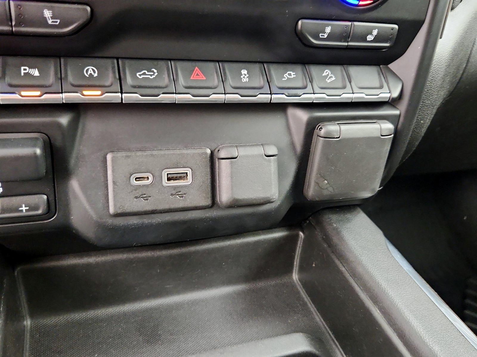 2020 Chevrolet Silverado 1500 RST - Photo 19