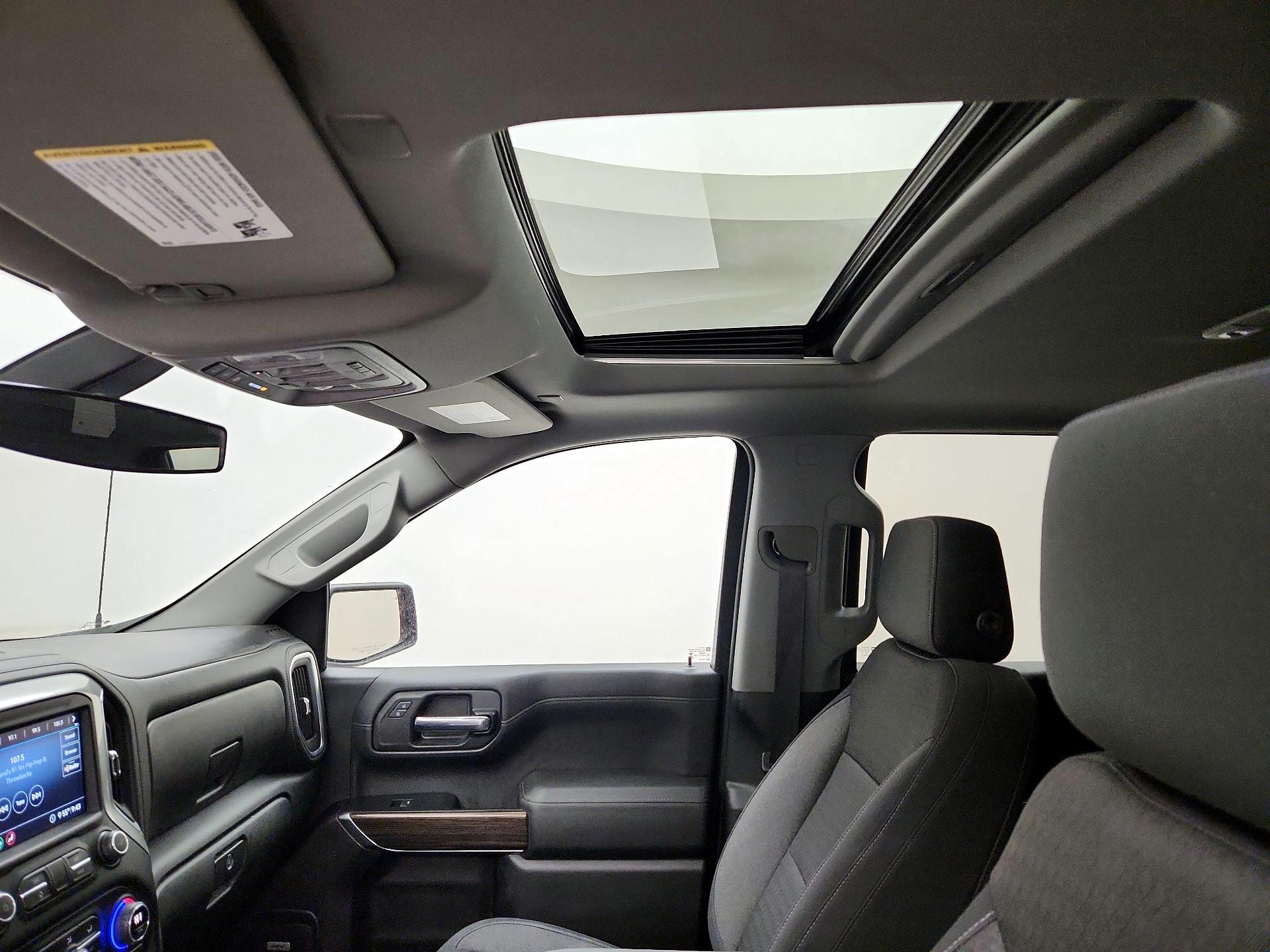 Thumbnail: 2020 Chevrolet Silverado 1500 - 19