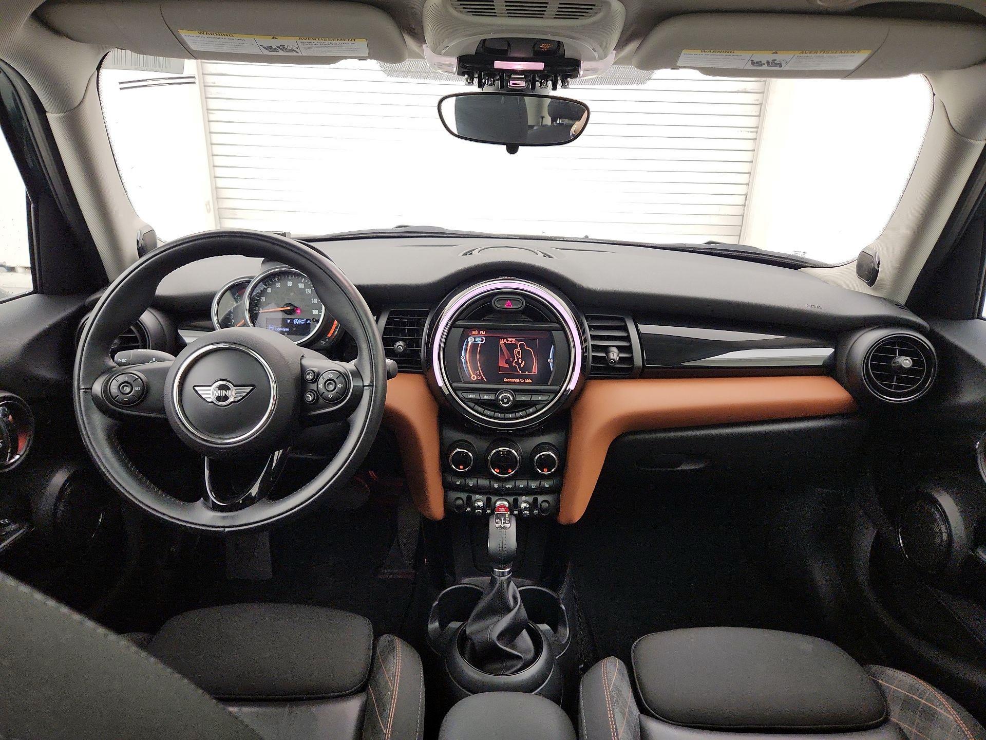 Thumbnail: 2018 MINI Cooper Hardtop - 9