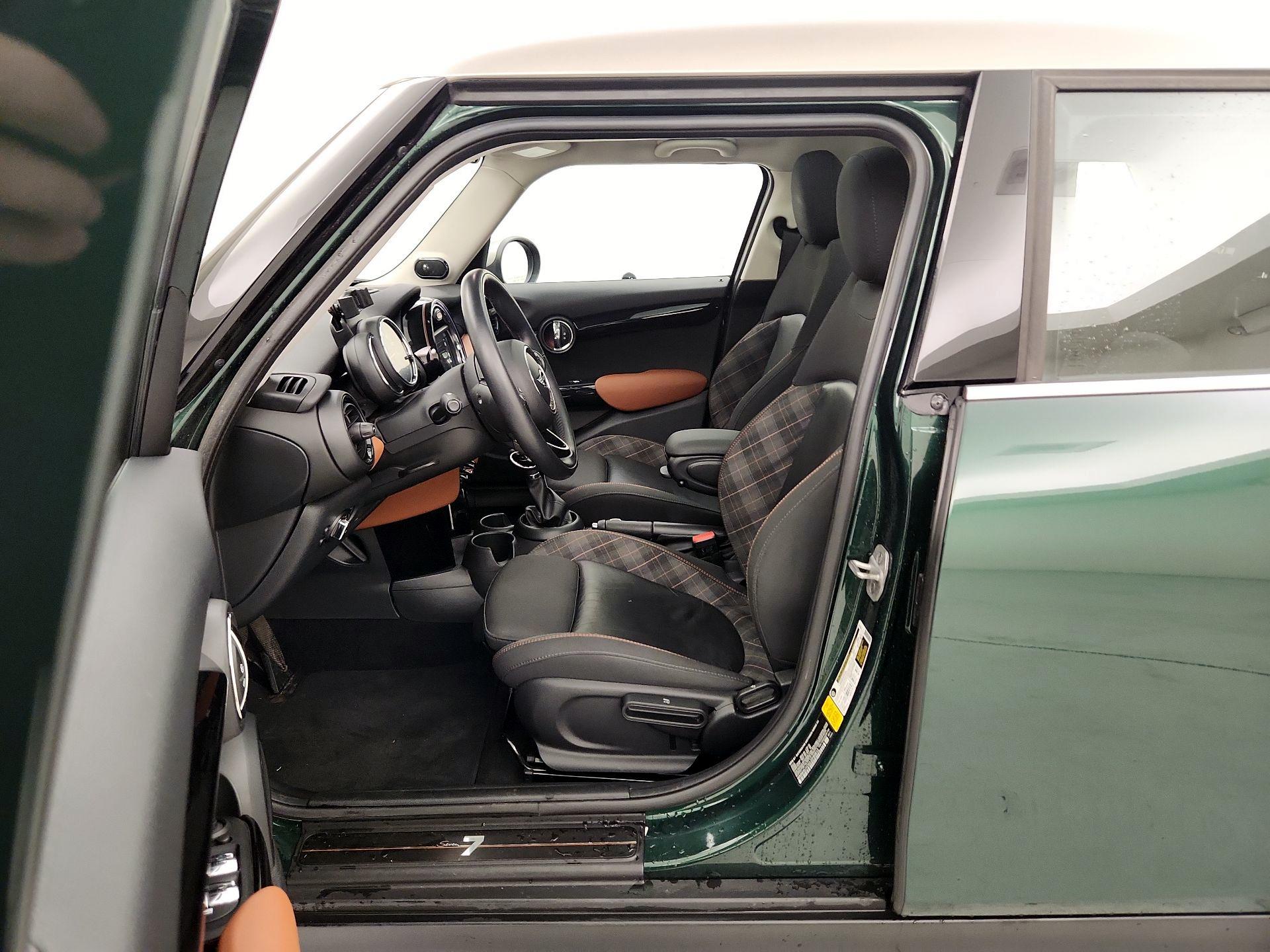 Thumbnail: 2018 MINI Cooper Hardtop - 11