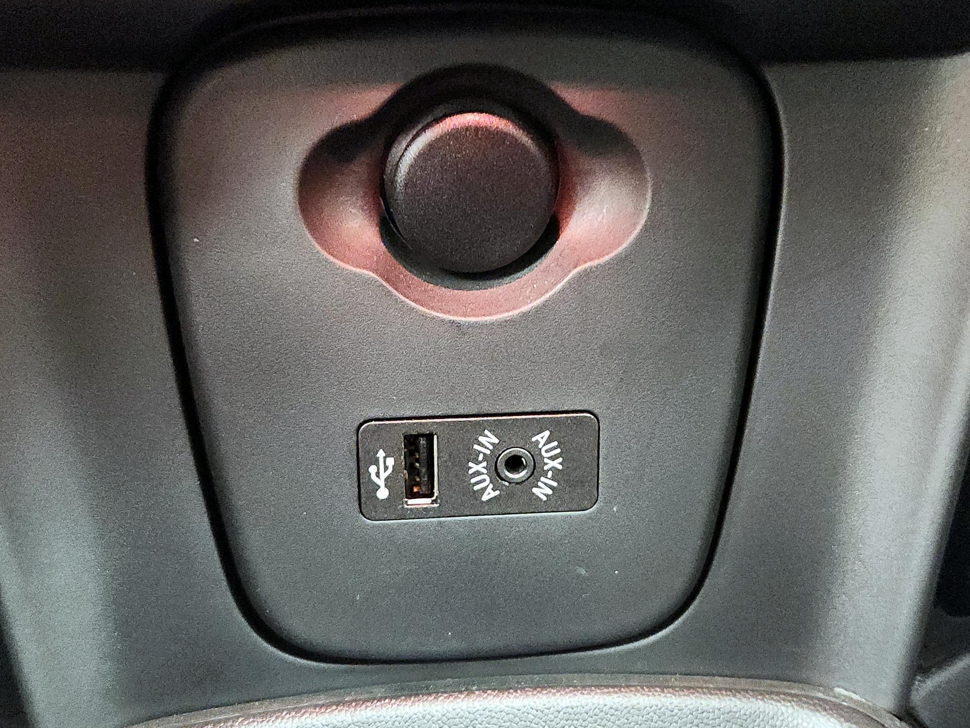 Thumbnail: 2018 MINI Cooper Hardtop - 18