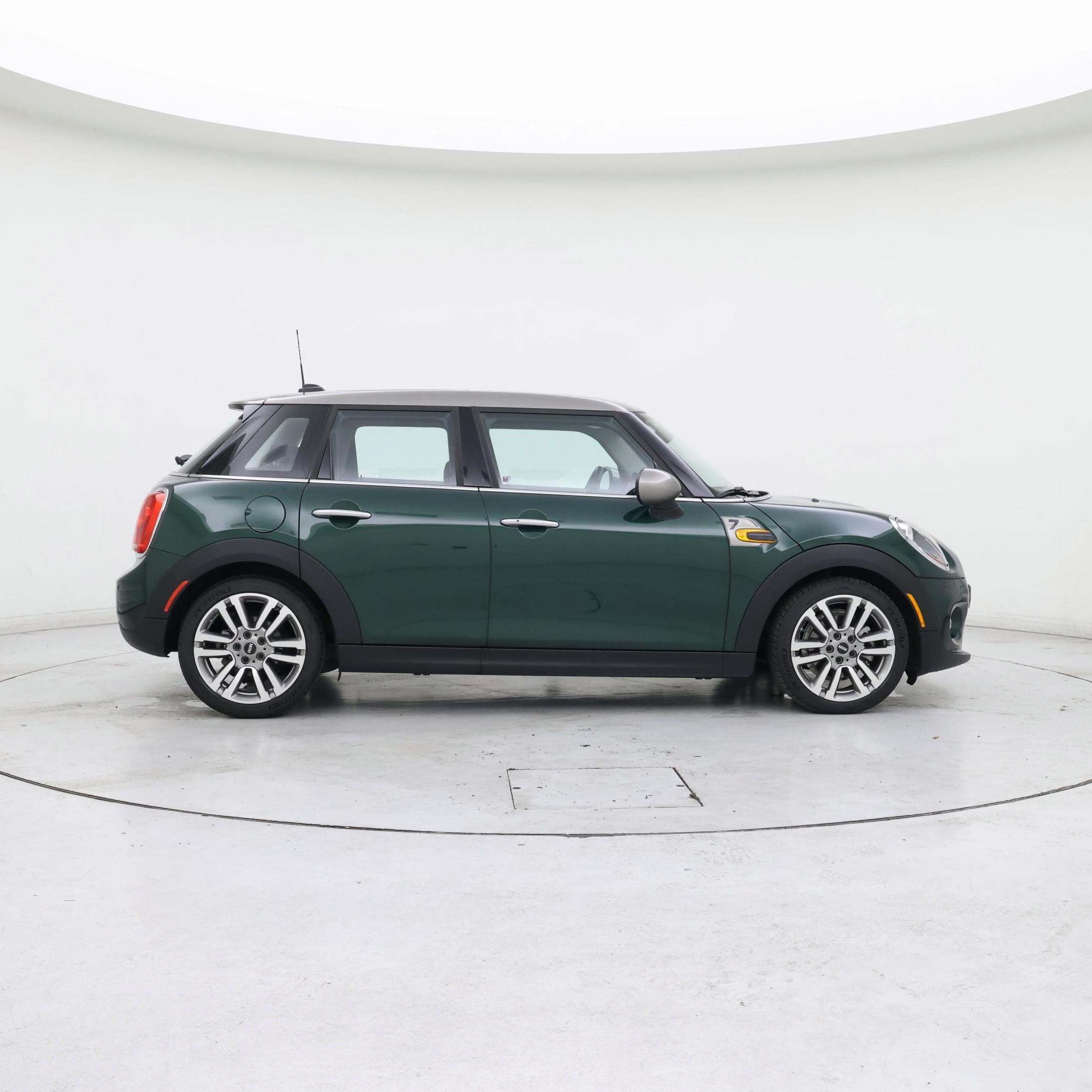 Thumbnail: 2018 MINI Cooper Hardtop - 7