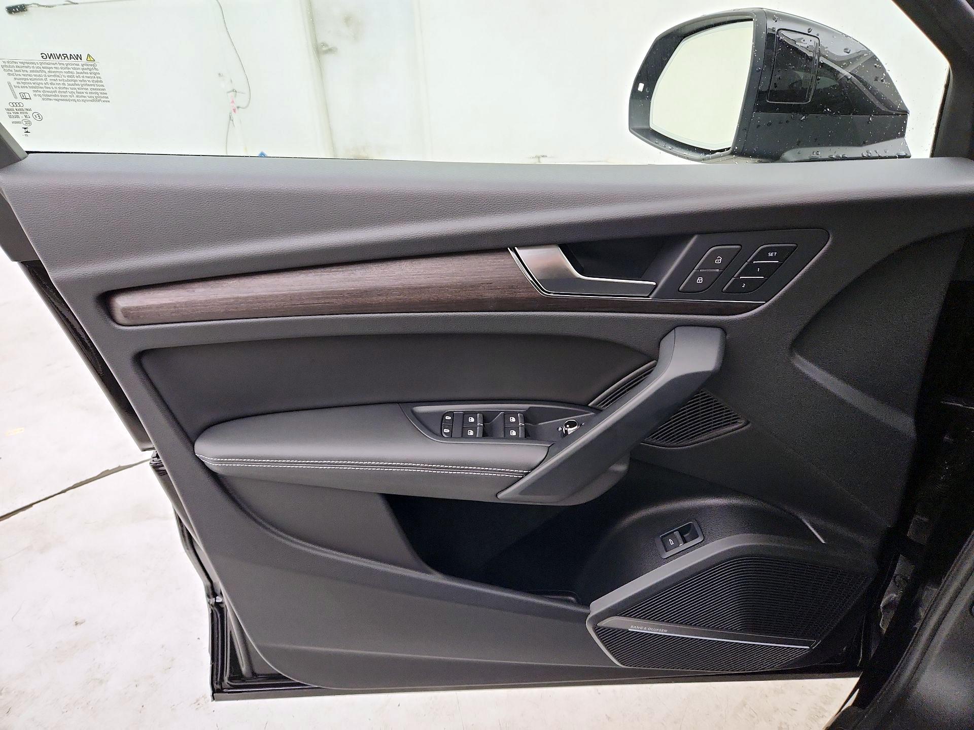 Thumbnail: 2024 Audi Q5 - 12