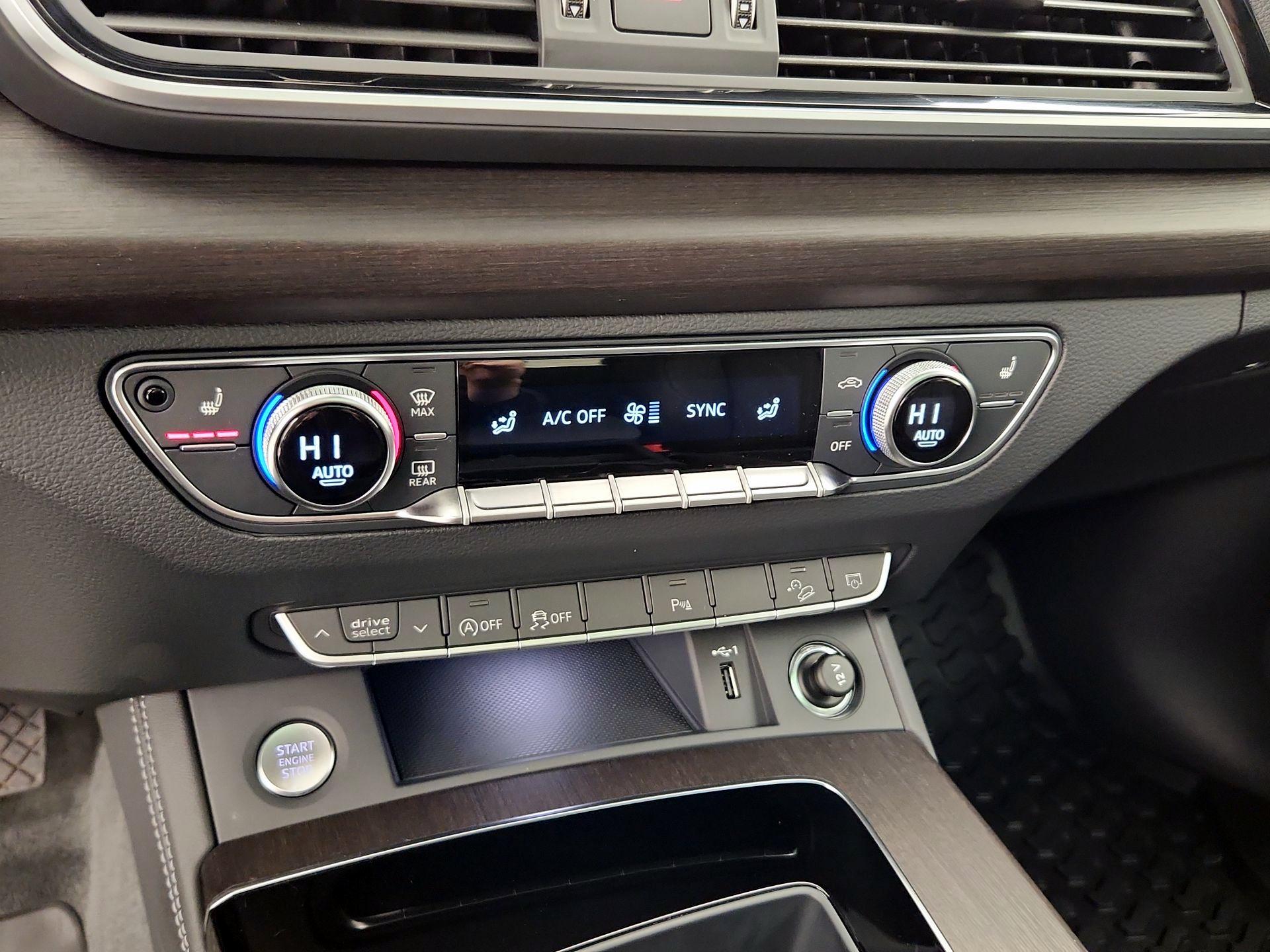 Thumbnail: 2024 Audi Q5 - 16