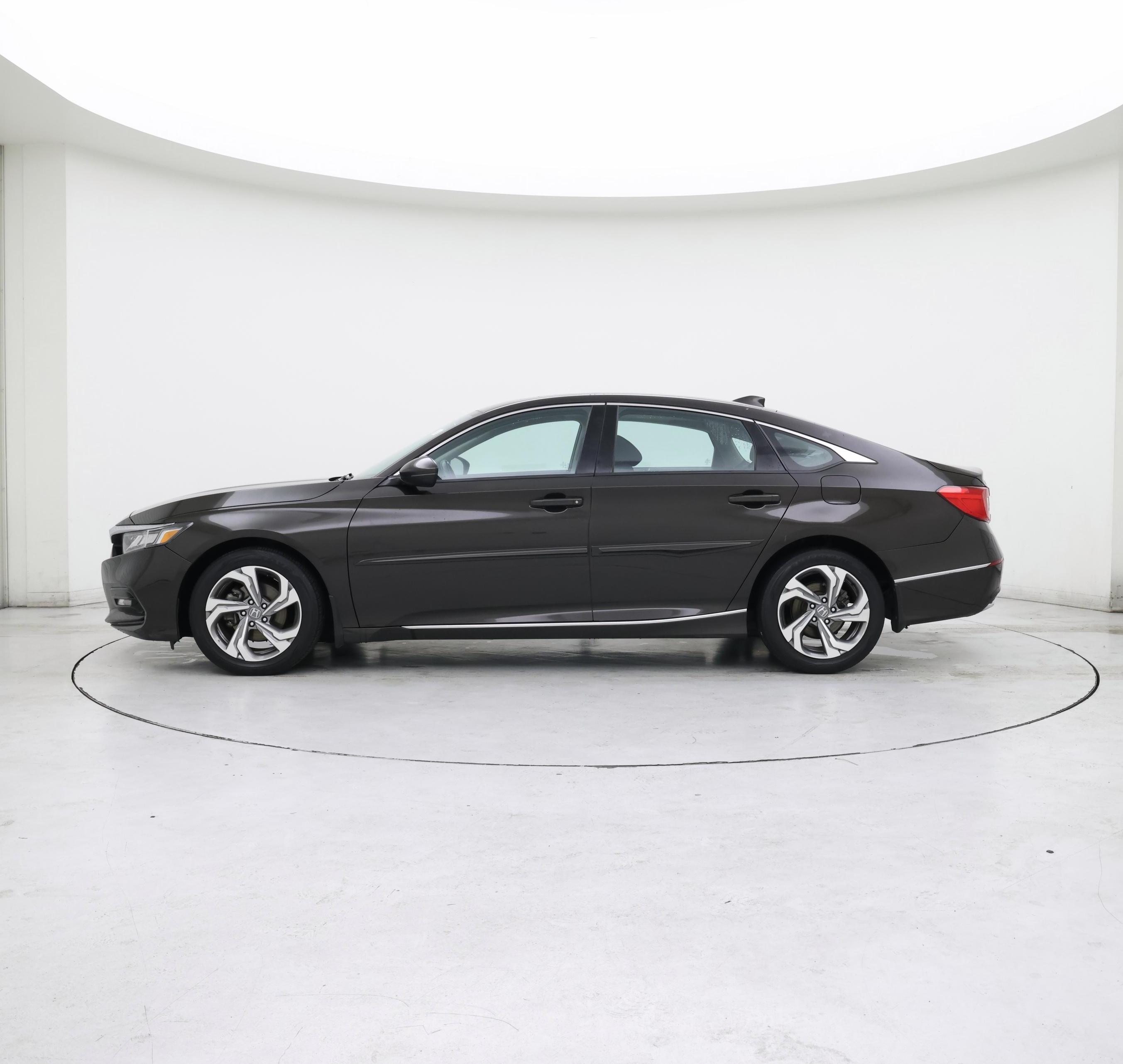 Thumbnail: 2018 Honda Accord - 3