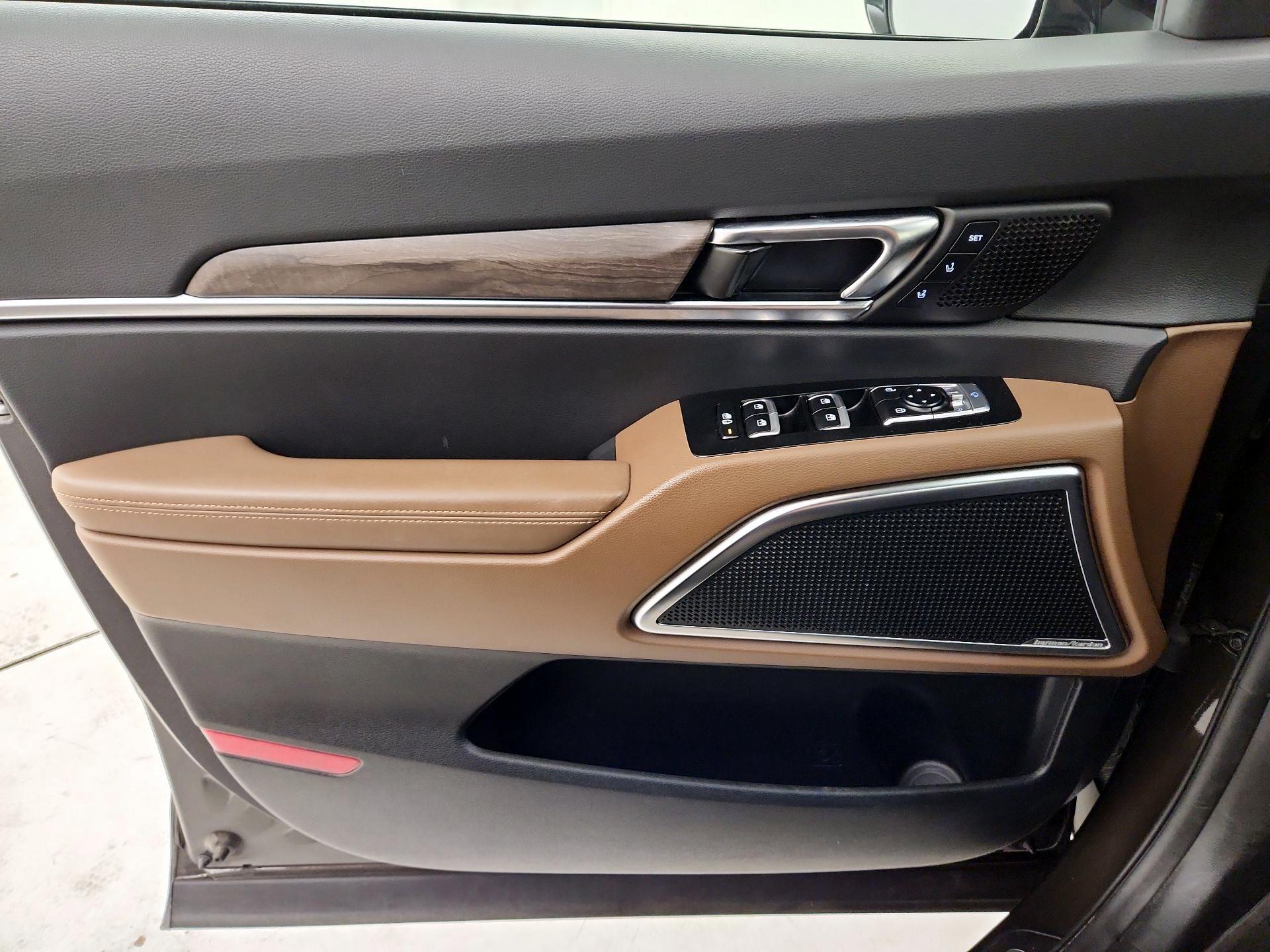 Thumbnail: 2022 Kia Telluride - 12