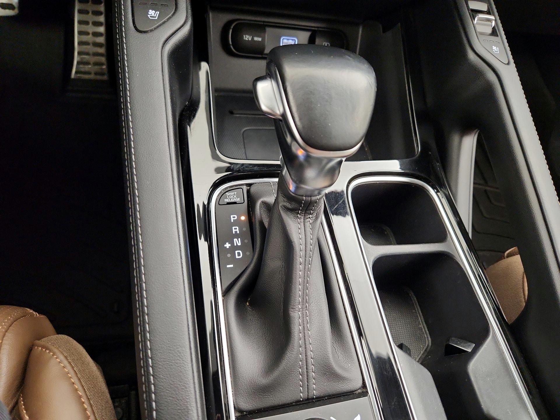 Thumbnail: 2022 Kia Telluride - 18