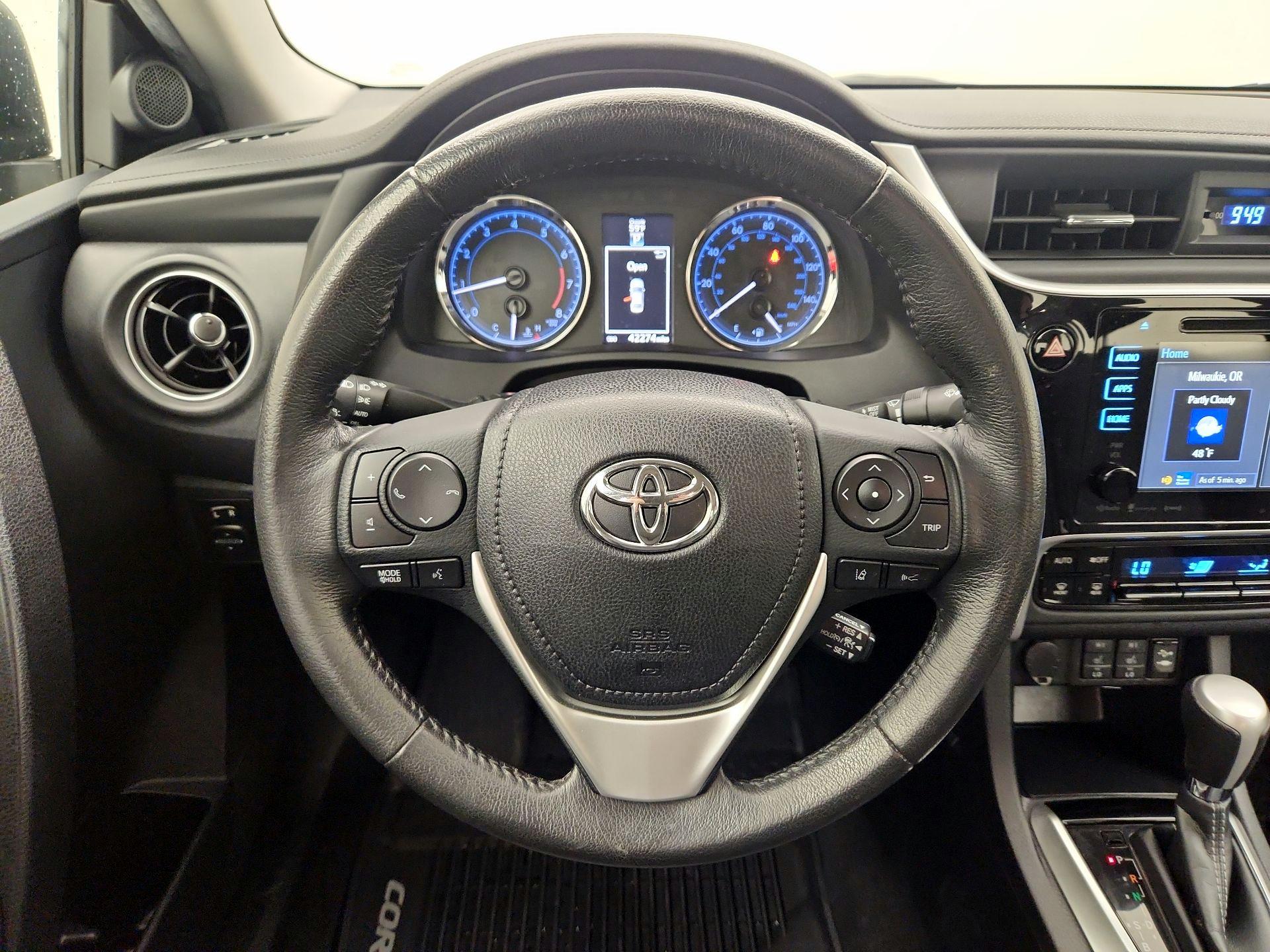 Thumbnail: 2019 Toyota Corolla - 10