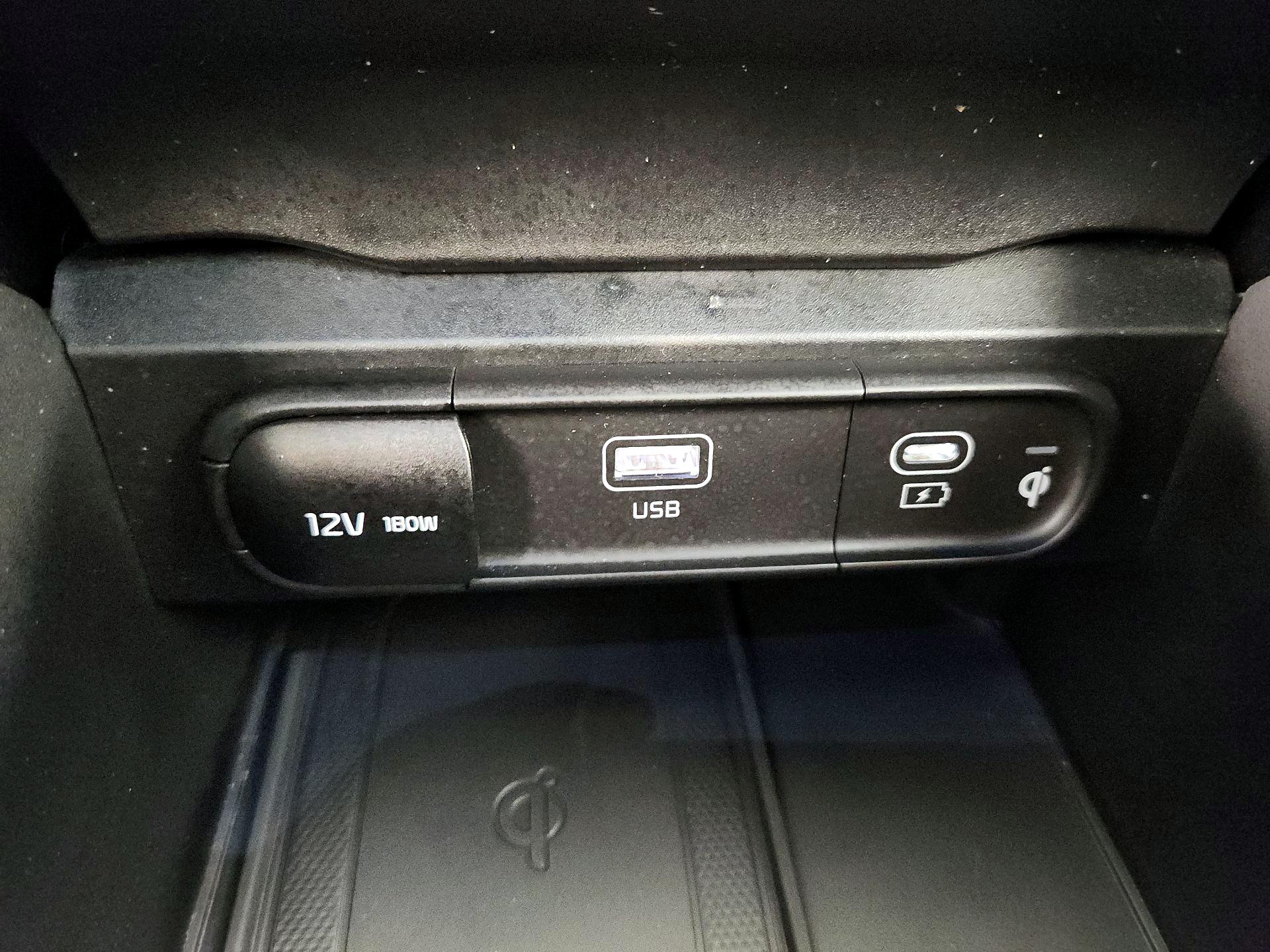 Thumbnail: 2023 Kia Telluride - 19