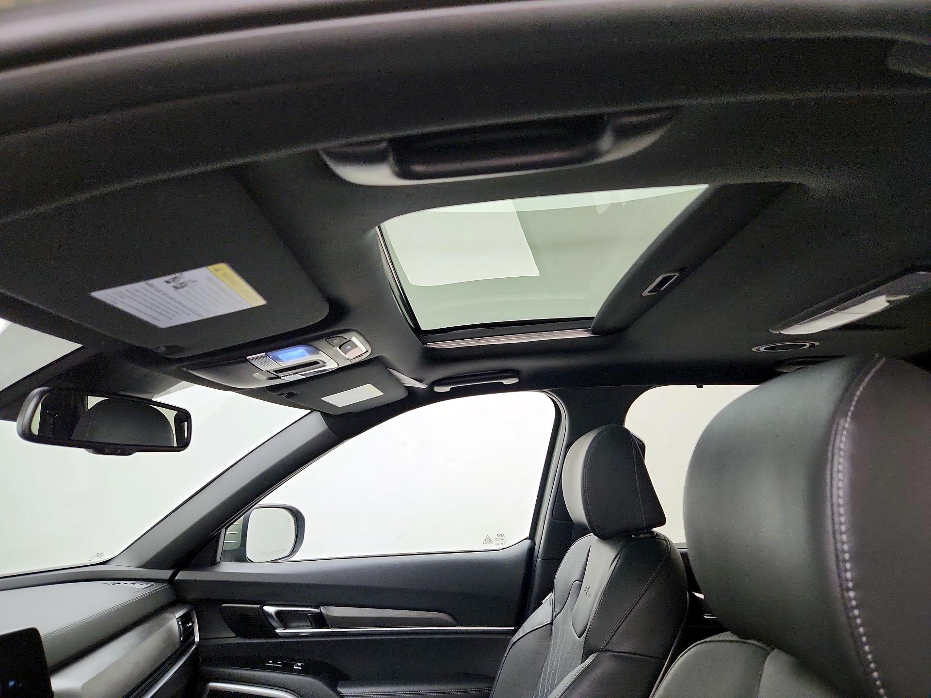 Thumbnail: 2023 Kia Telluride - 20