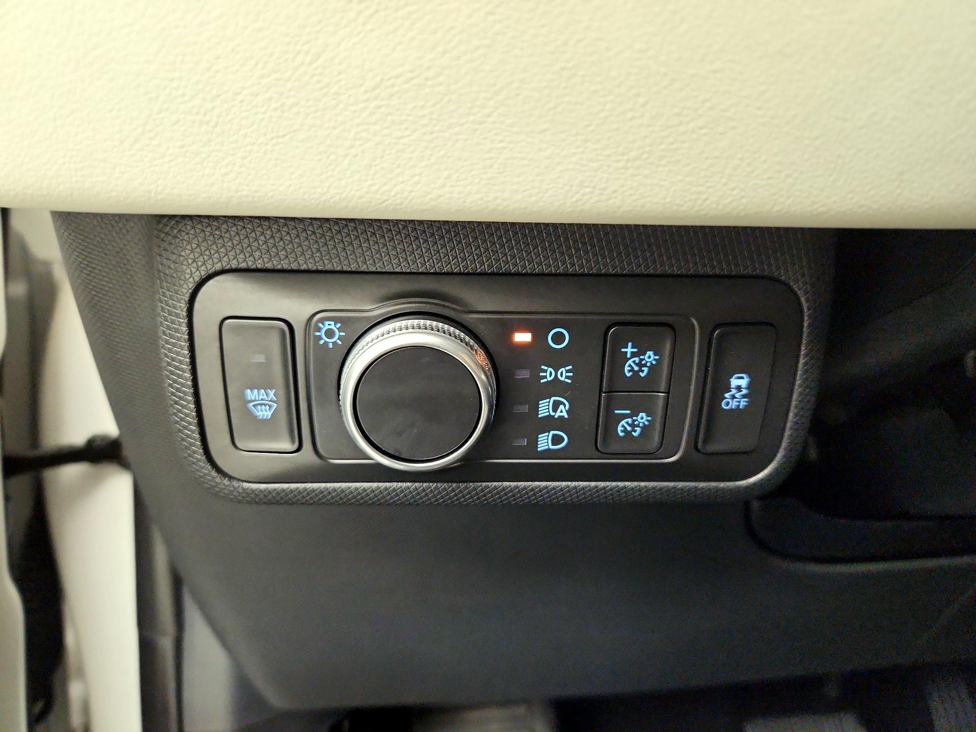 Thumbnail: 2022 Ford Mustang Mach-E - 13