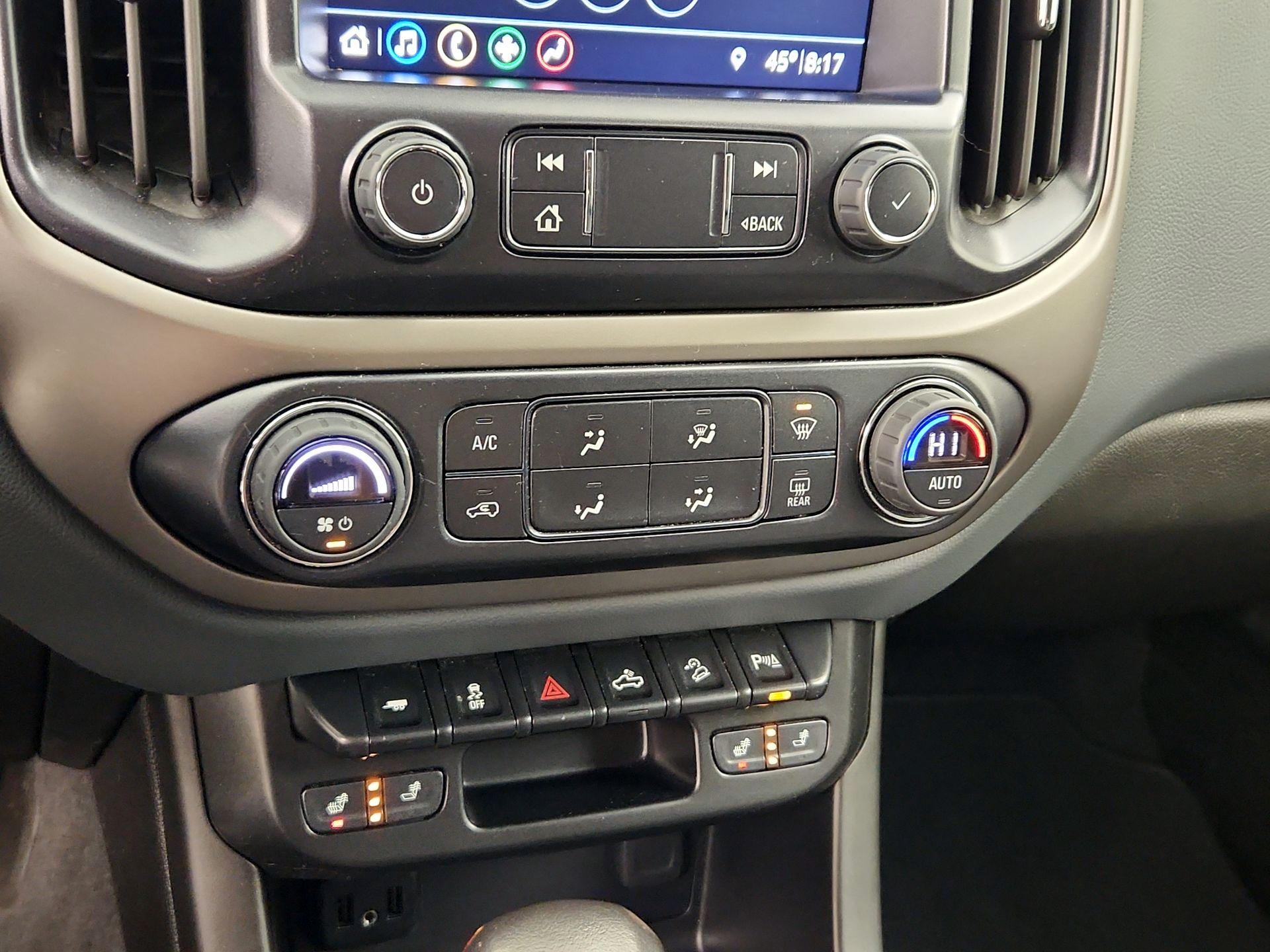 Thumbnail: 2022 Chevrolet Colorado - 16