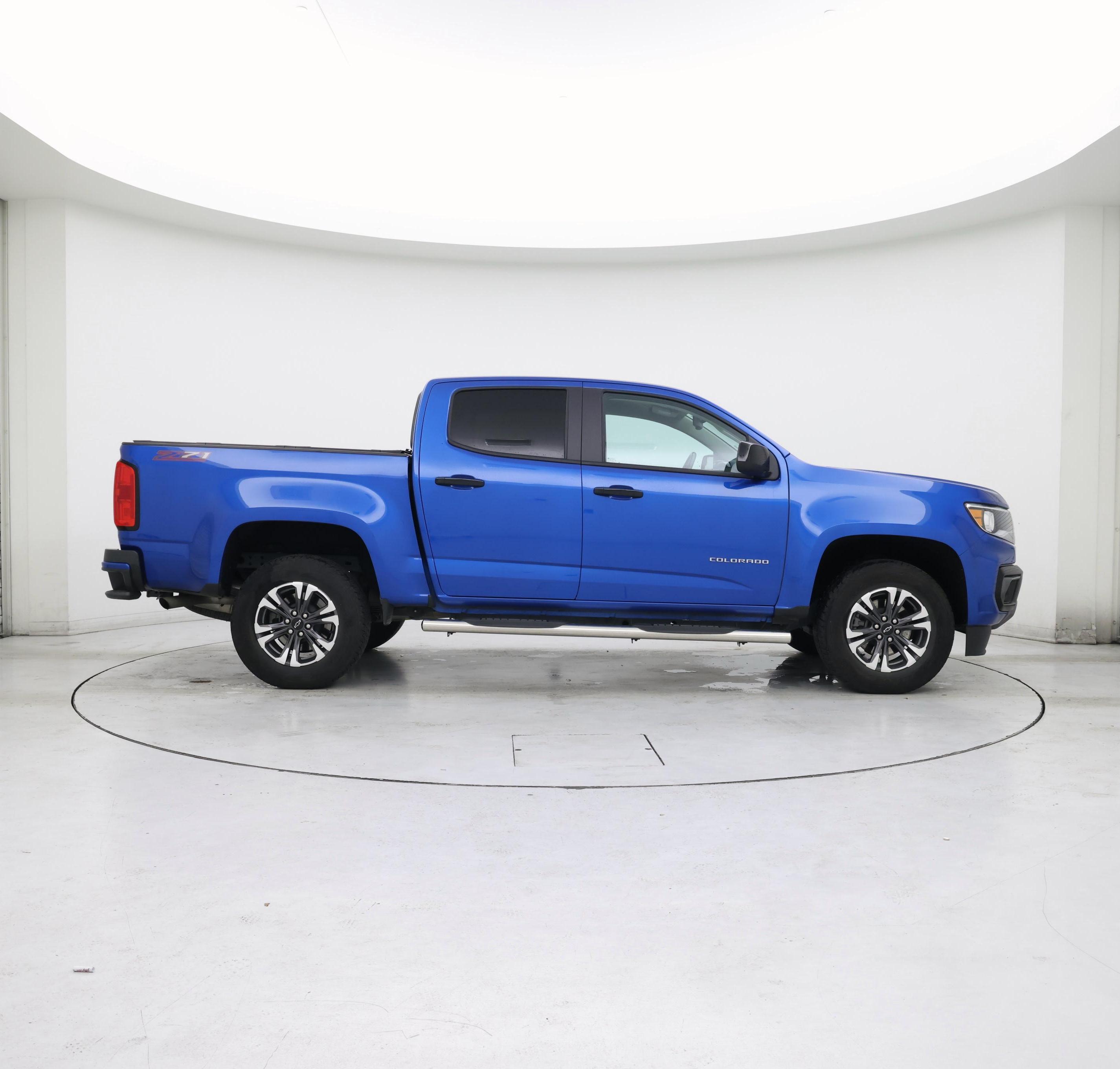 Thumbnail: 2022 Chevrolet Colorado - 7