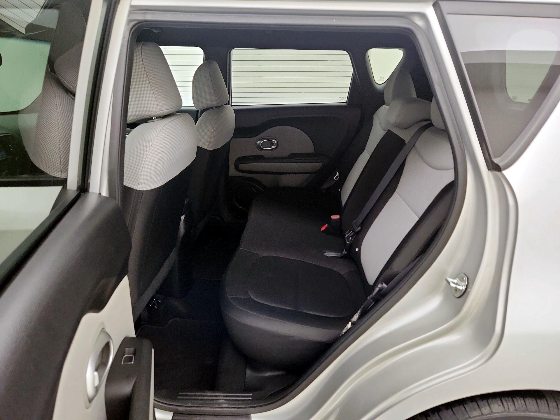 Thumbnail: 2019 Kia Soul - 19