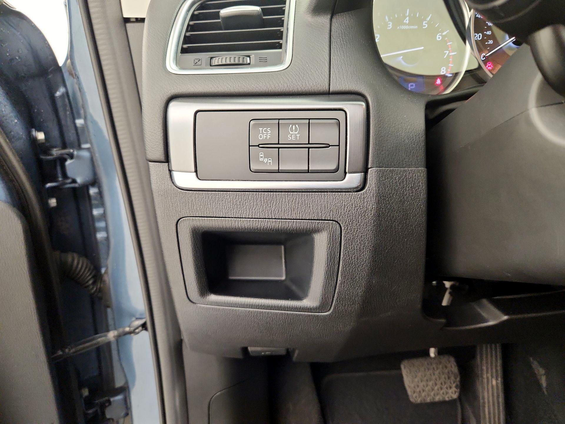 Thumbnail: 2016 Mazda CX-5 - 13