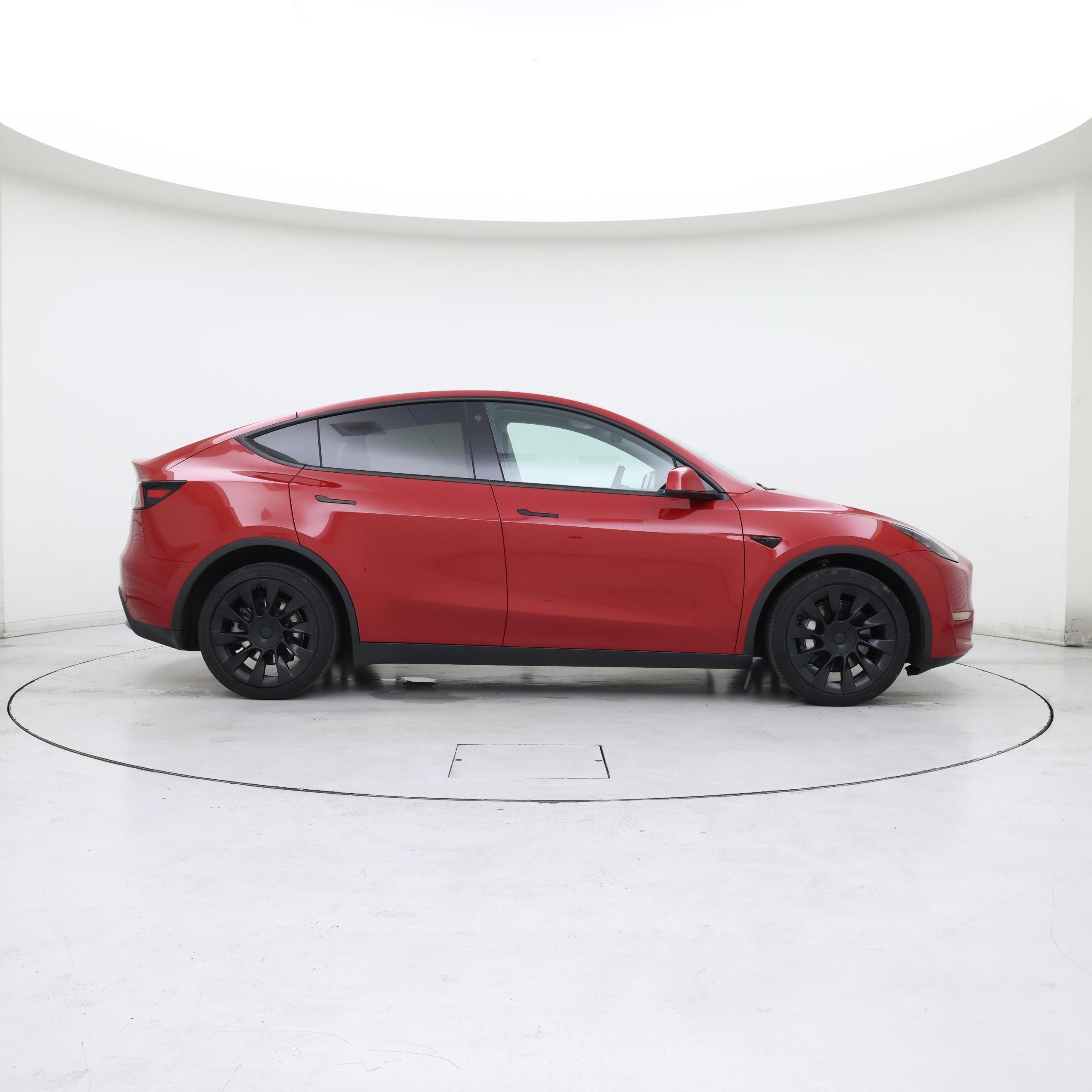 Thumbnail: 2023 Tesla Model Y - 7