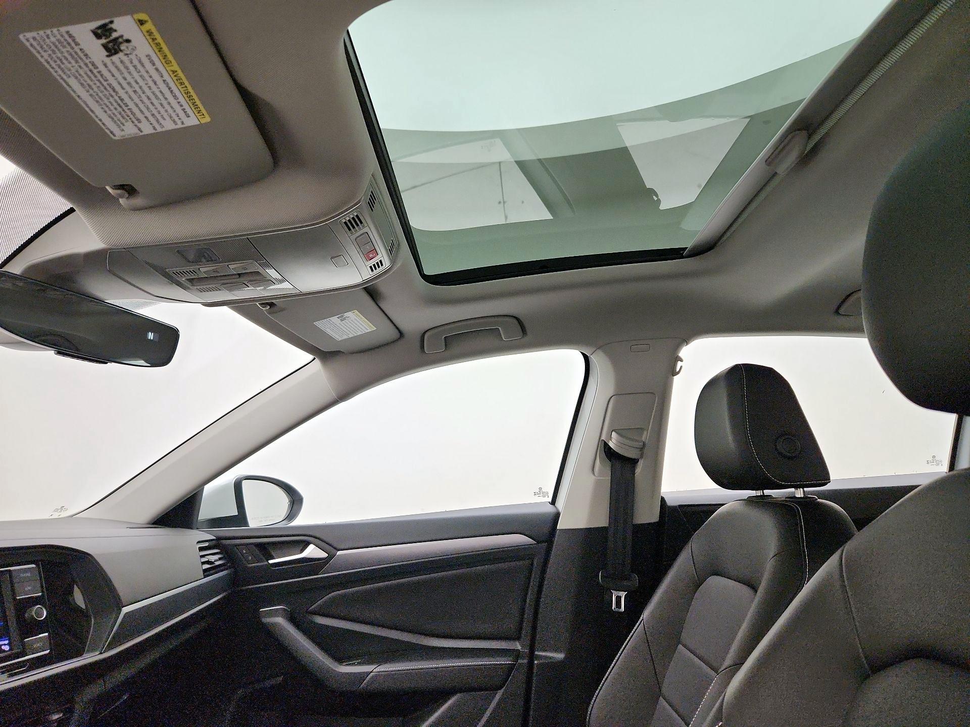 Thumbnail: 2023 Volkswagen Jetta - 19