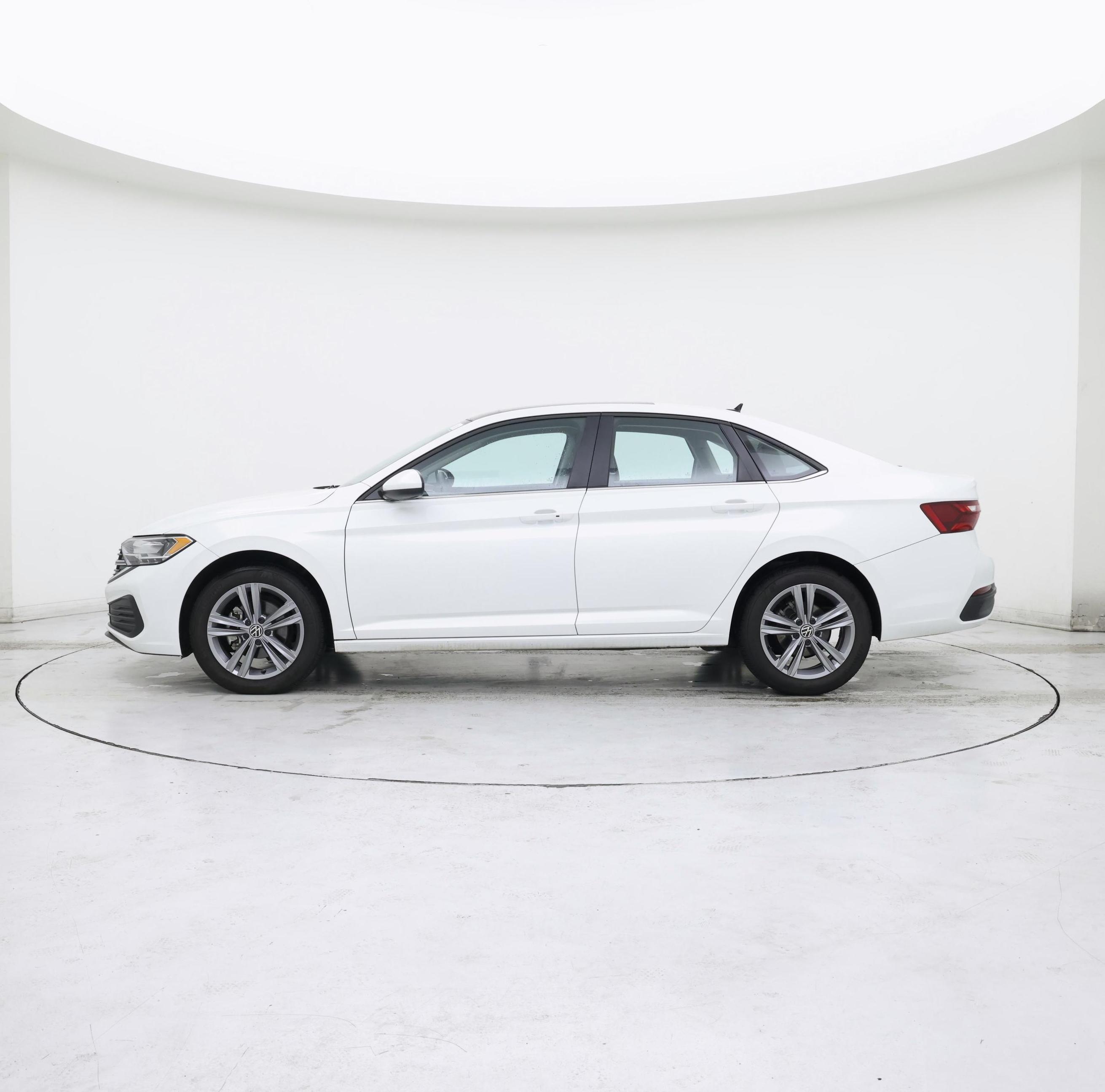 Thumbnail: 2023 Volkswagen Jetta - 3