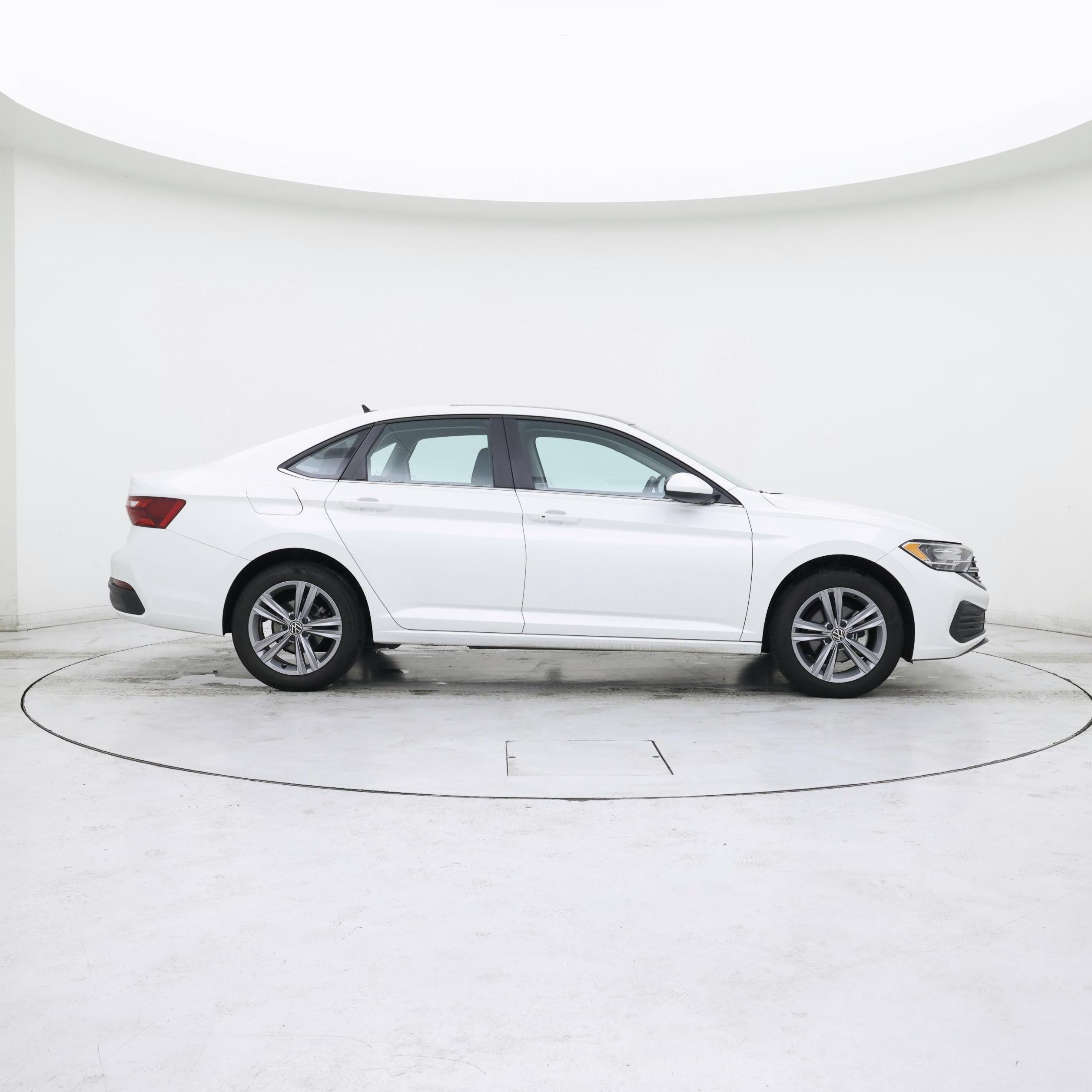 Thumbnail: 2023 Volkswagen Jetta - 7