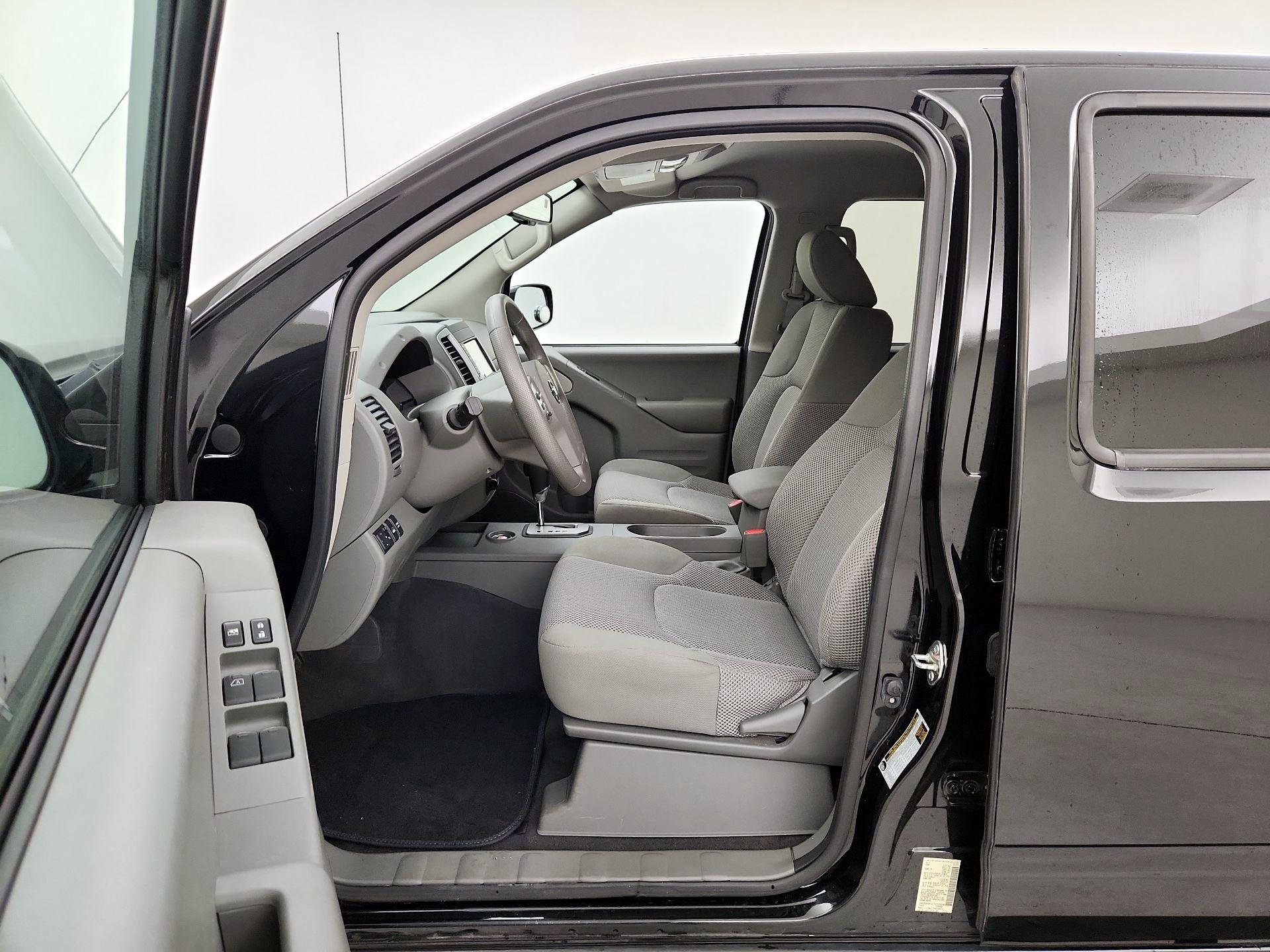 Thumbnail: 2020 Nissan Frontier - 11