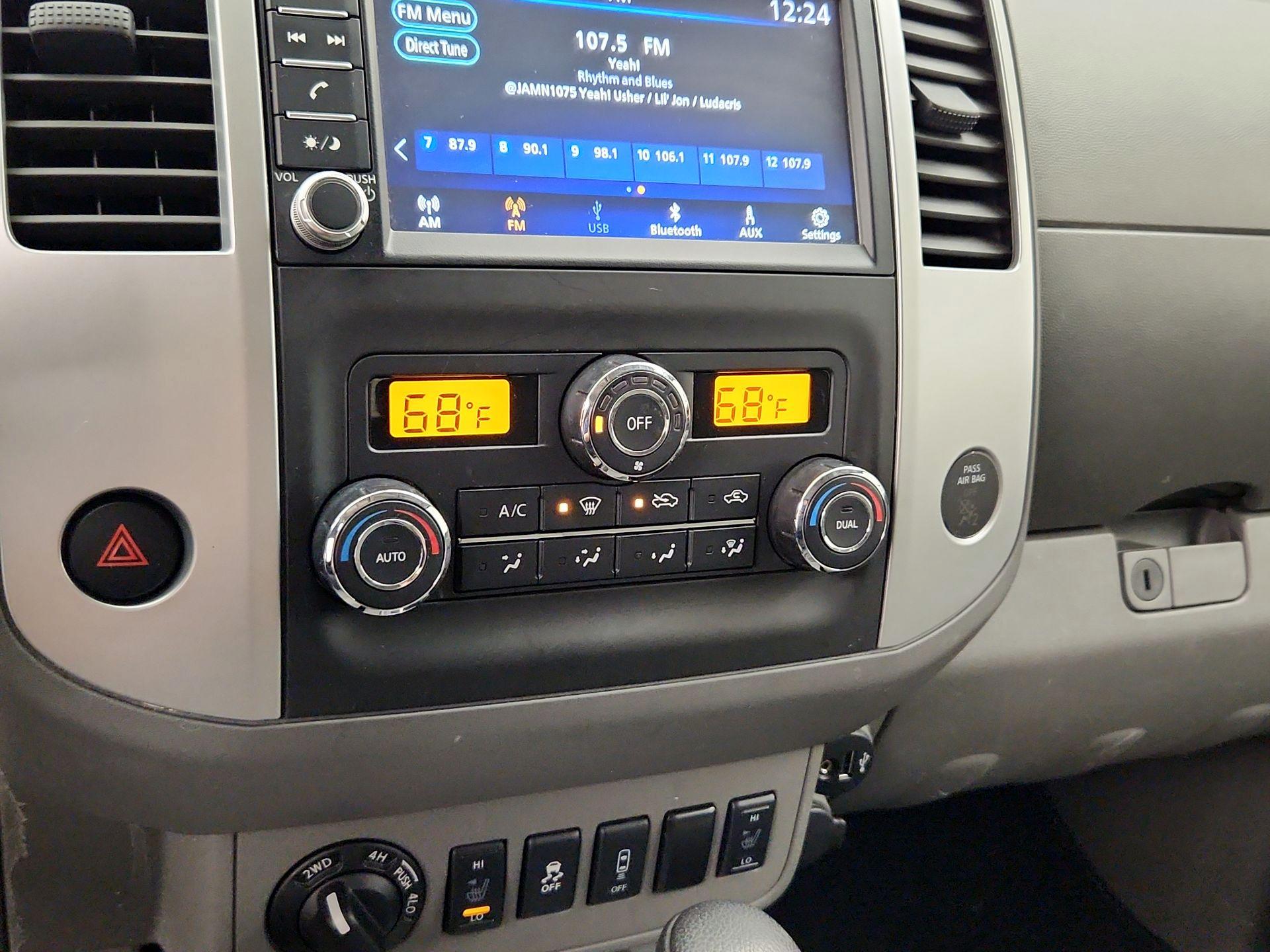 Thumbnail: 2020 Nissan Frontier - 16