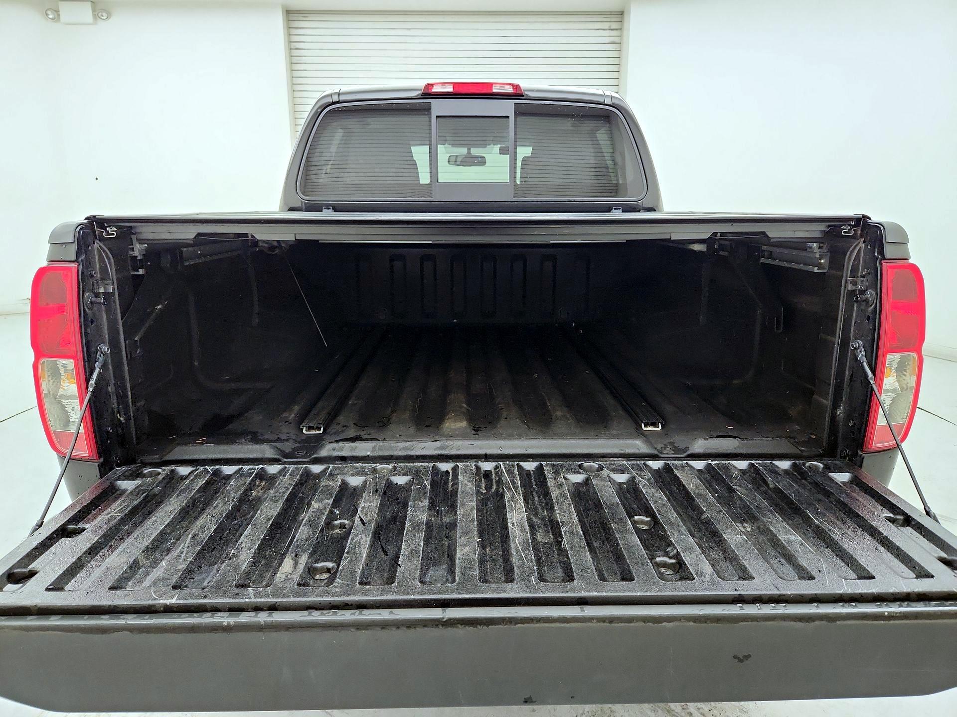 Thumbnail: 2020 Nissan Frontier - 20