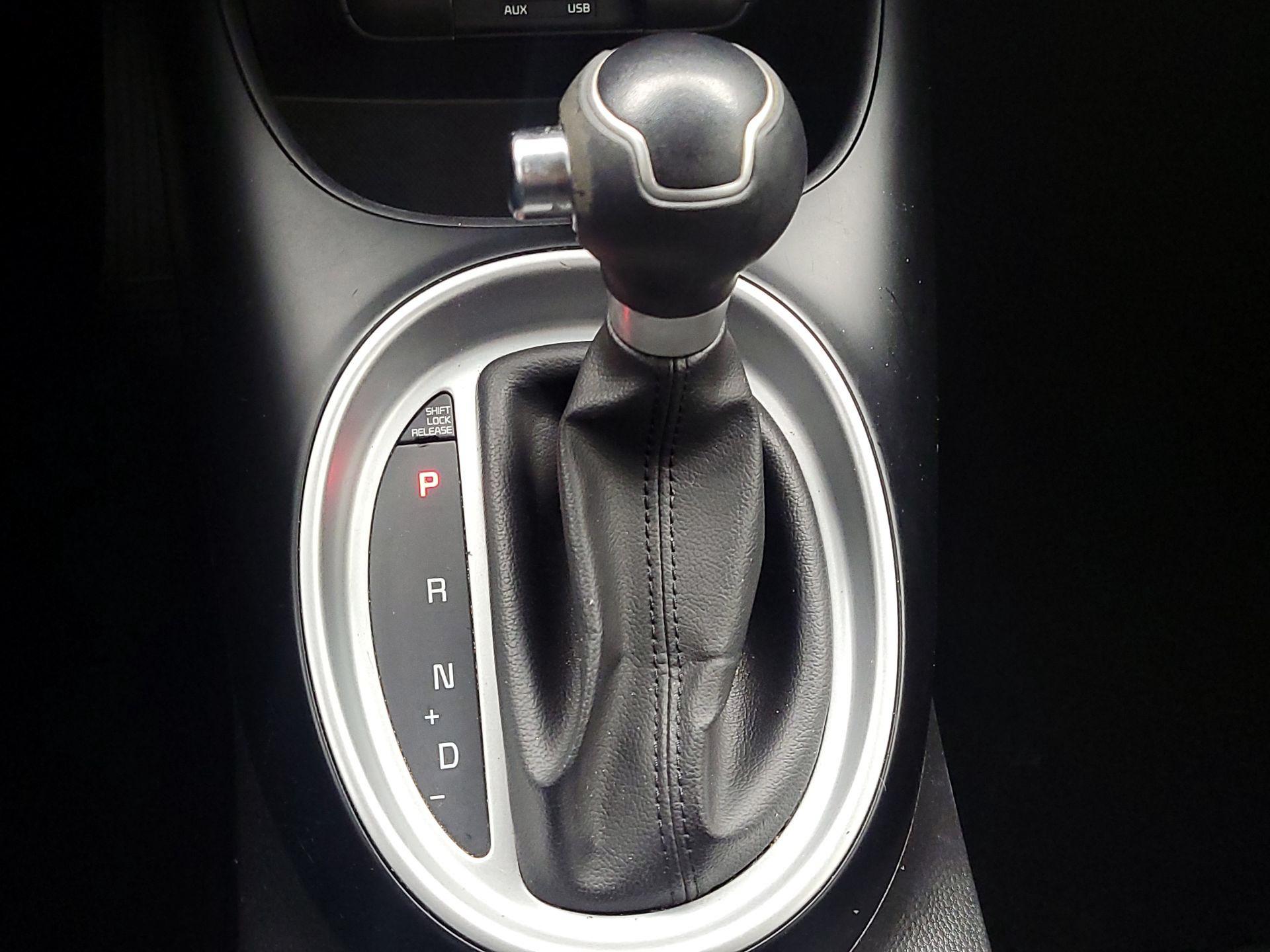 Thumbnail: 2015 Kia Soul - 16