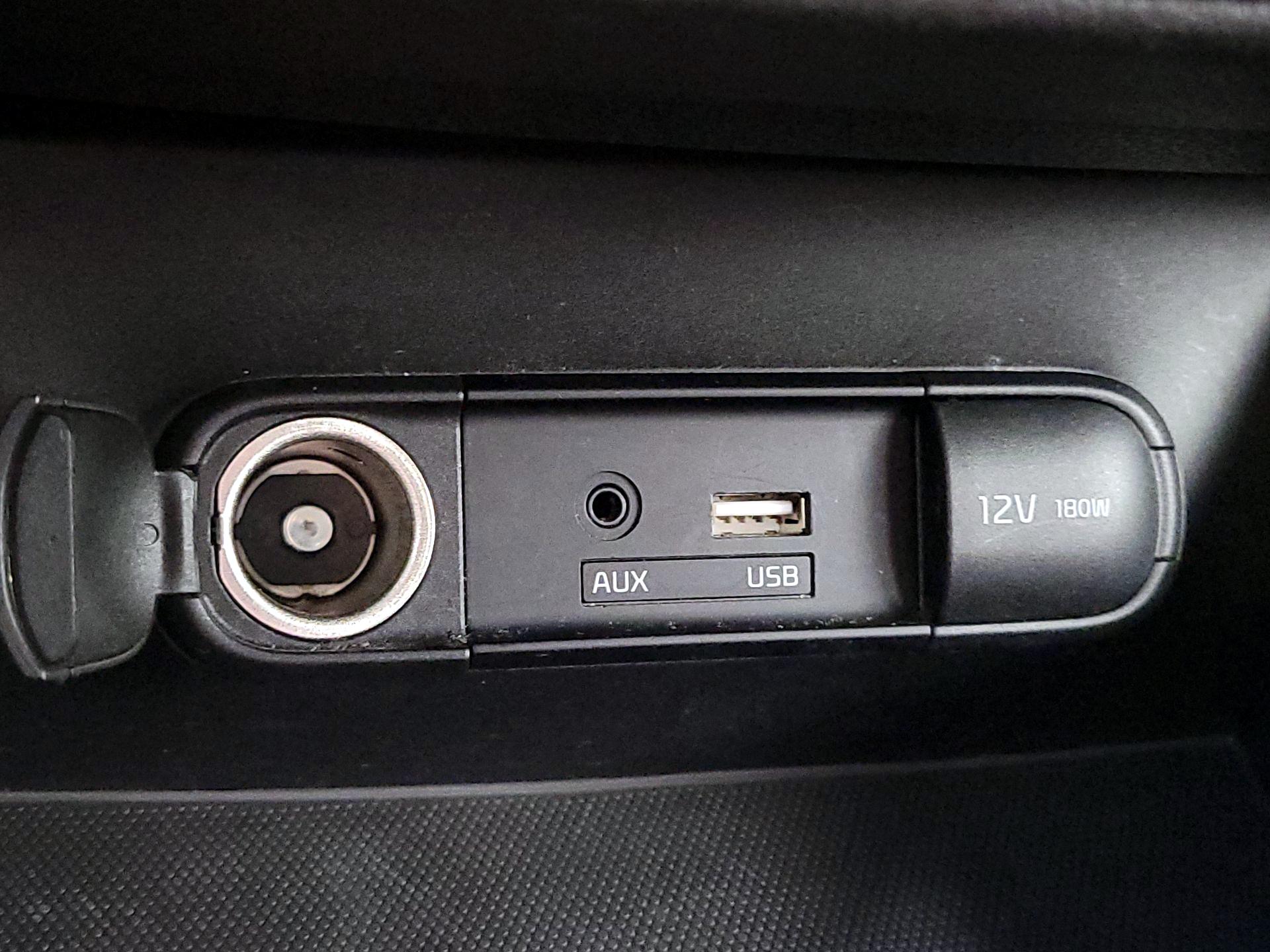 Thumbnail: 2015 Kia Soul - 17