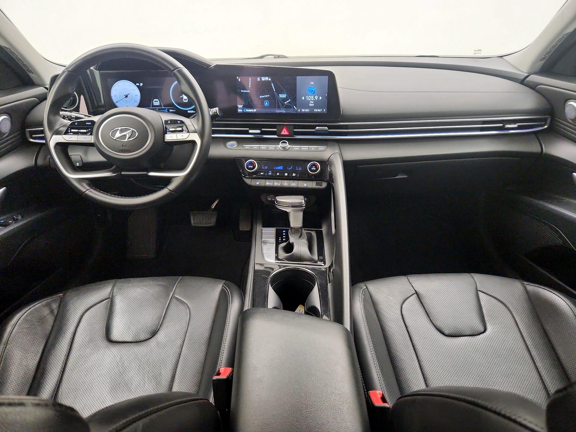 Thumbnail: 2022 Hyundai Elantra - 9