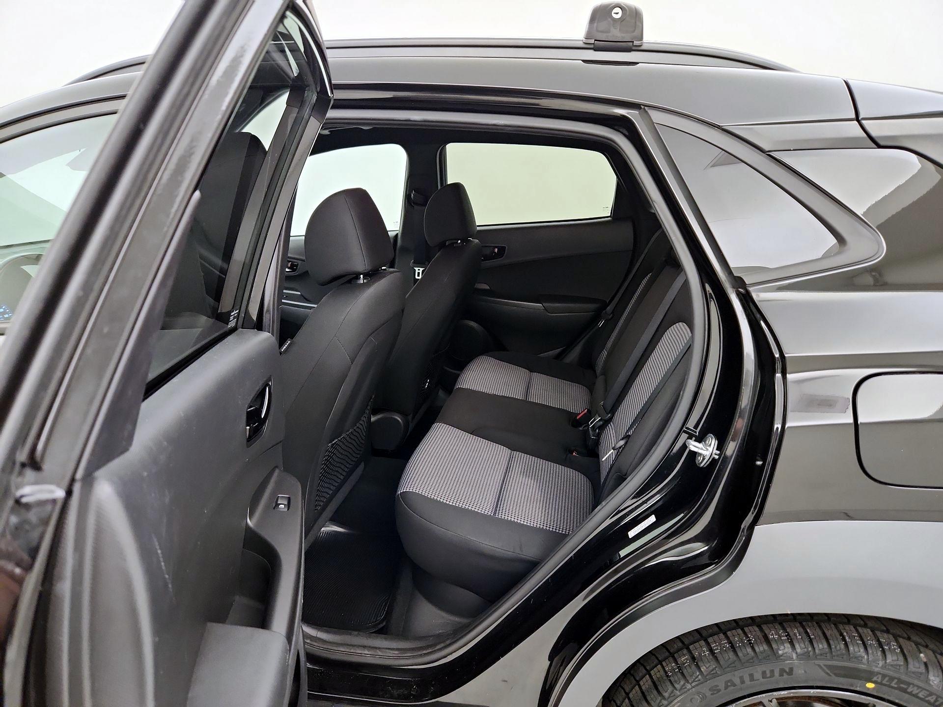 Thumbnail: 2021 Hyundai Kona - 19