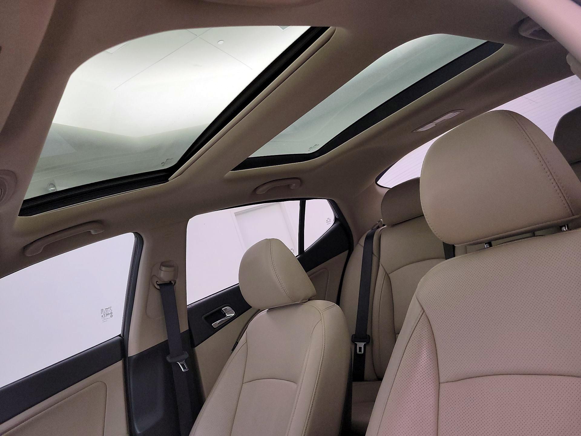 Thumbnail: 2014 Kia Optima - 19