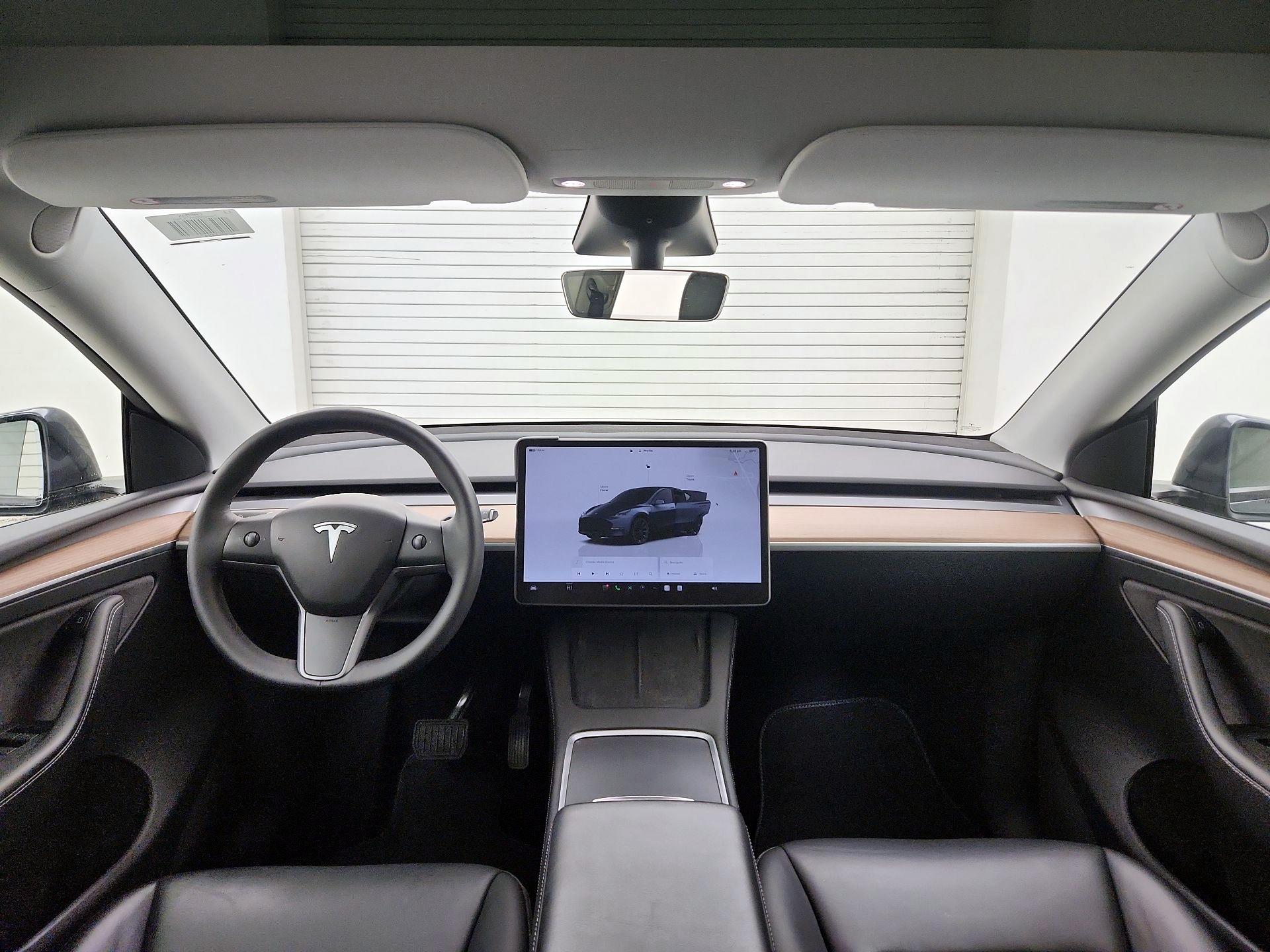 Thumbnail: 2023 Tesla Model Y - 9