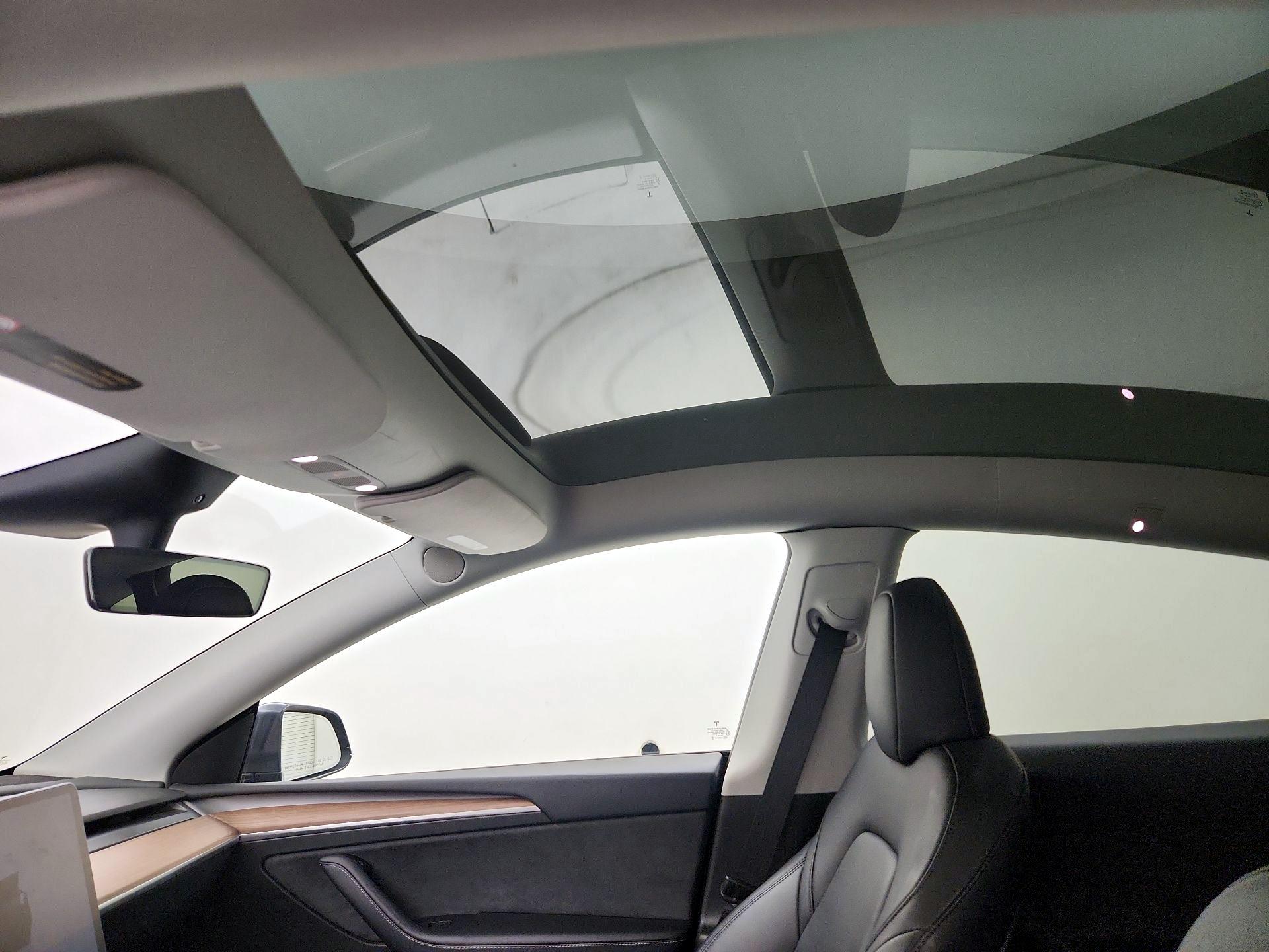 Thumbnail: 2023 Tesla Model Y - 19