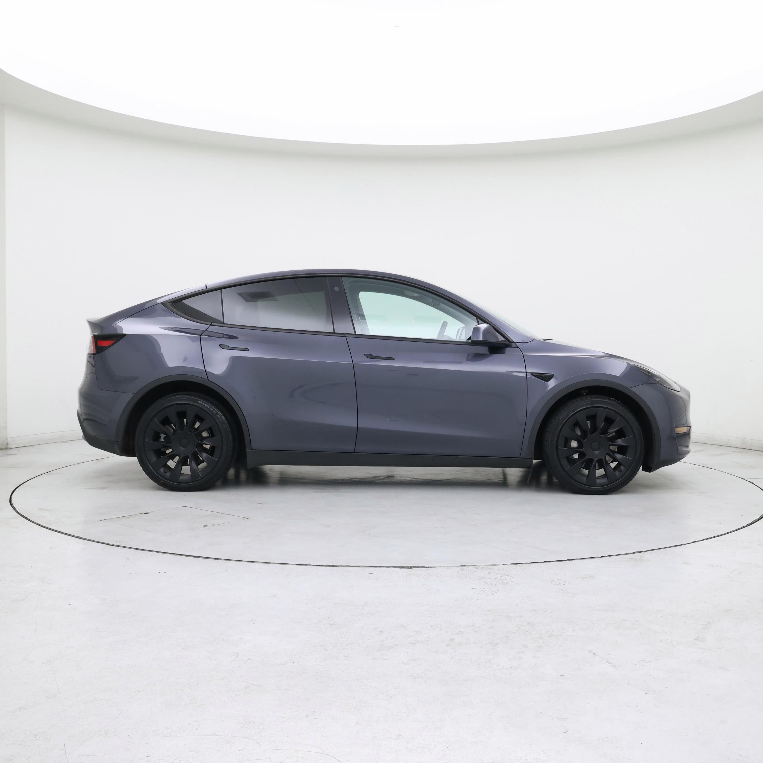 Thumbnail: 2023 Tesla Model Y - 7