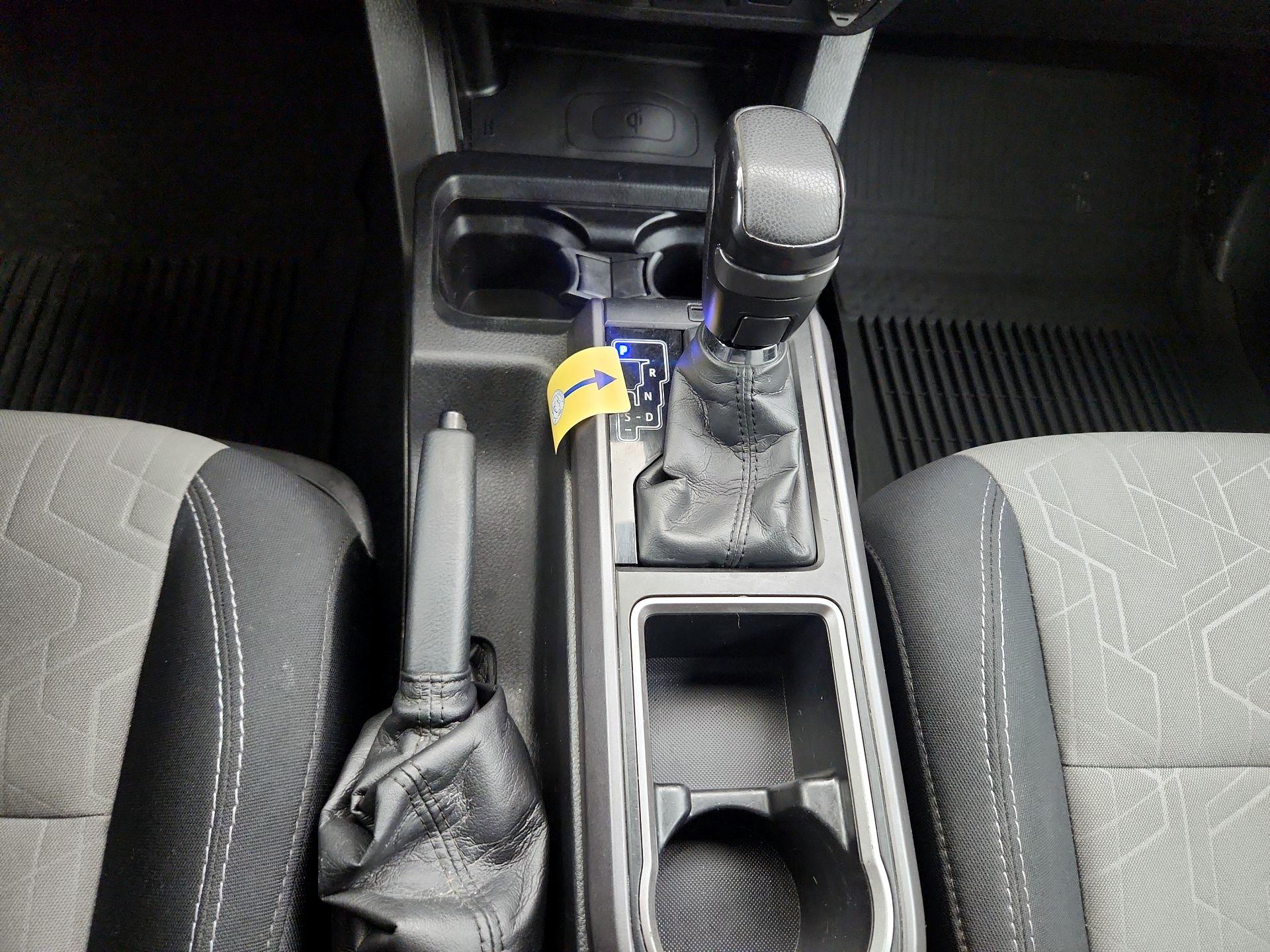 Thumbnail: 2021 Toyota Tacoma - 17