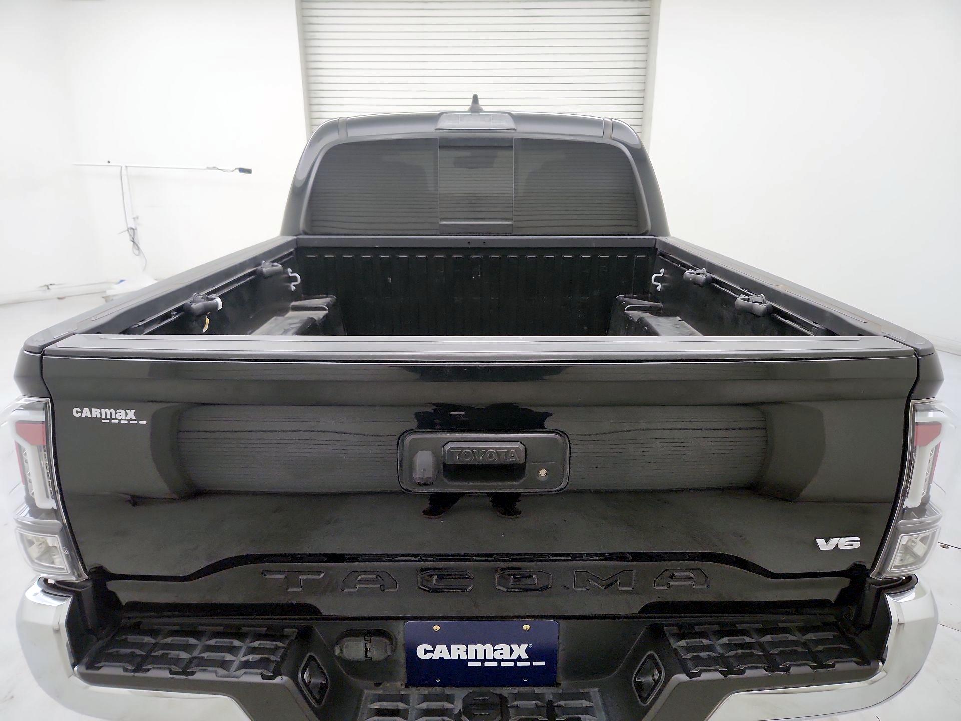 Thumbnail: 2021 Toyota Tacoma - 20