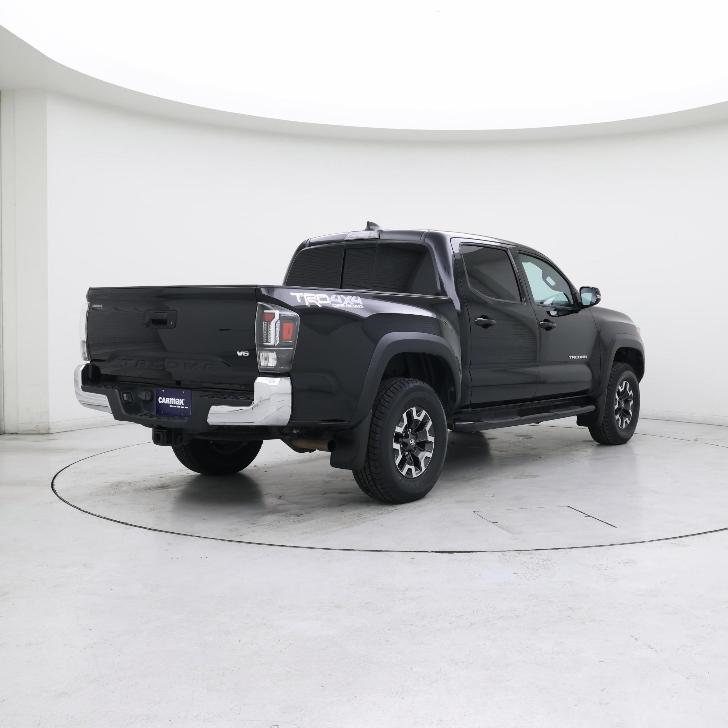 Thumbnail: 2021 Toyota Tacoma - 8