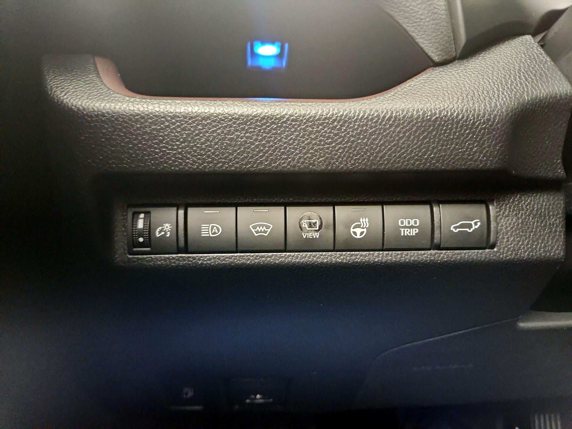 Thumbnail: 2023 Toyota RAV4 - 13