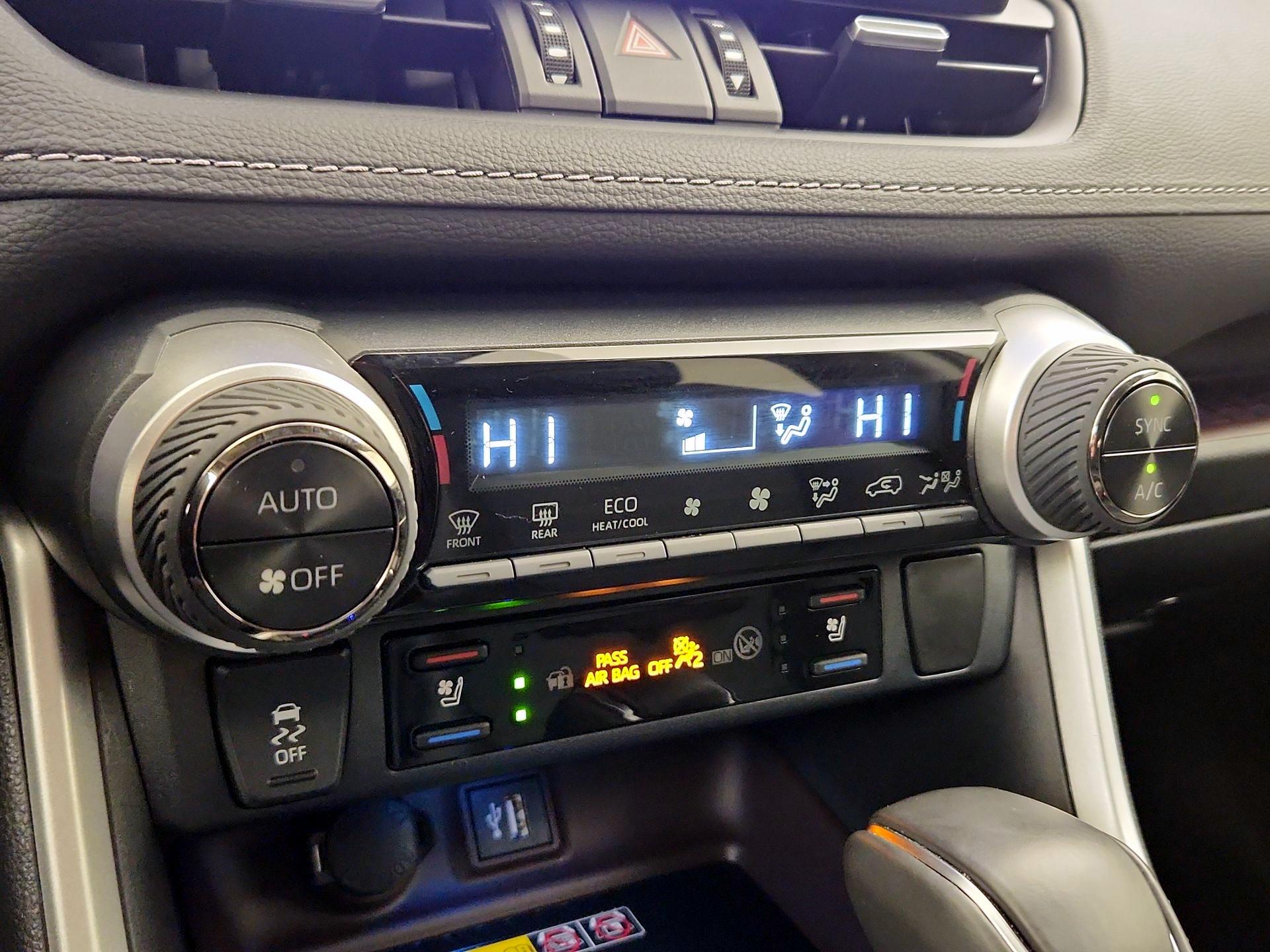 Thumbnail: 2023 Toyota RAV4 - 16