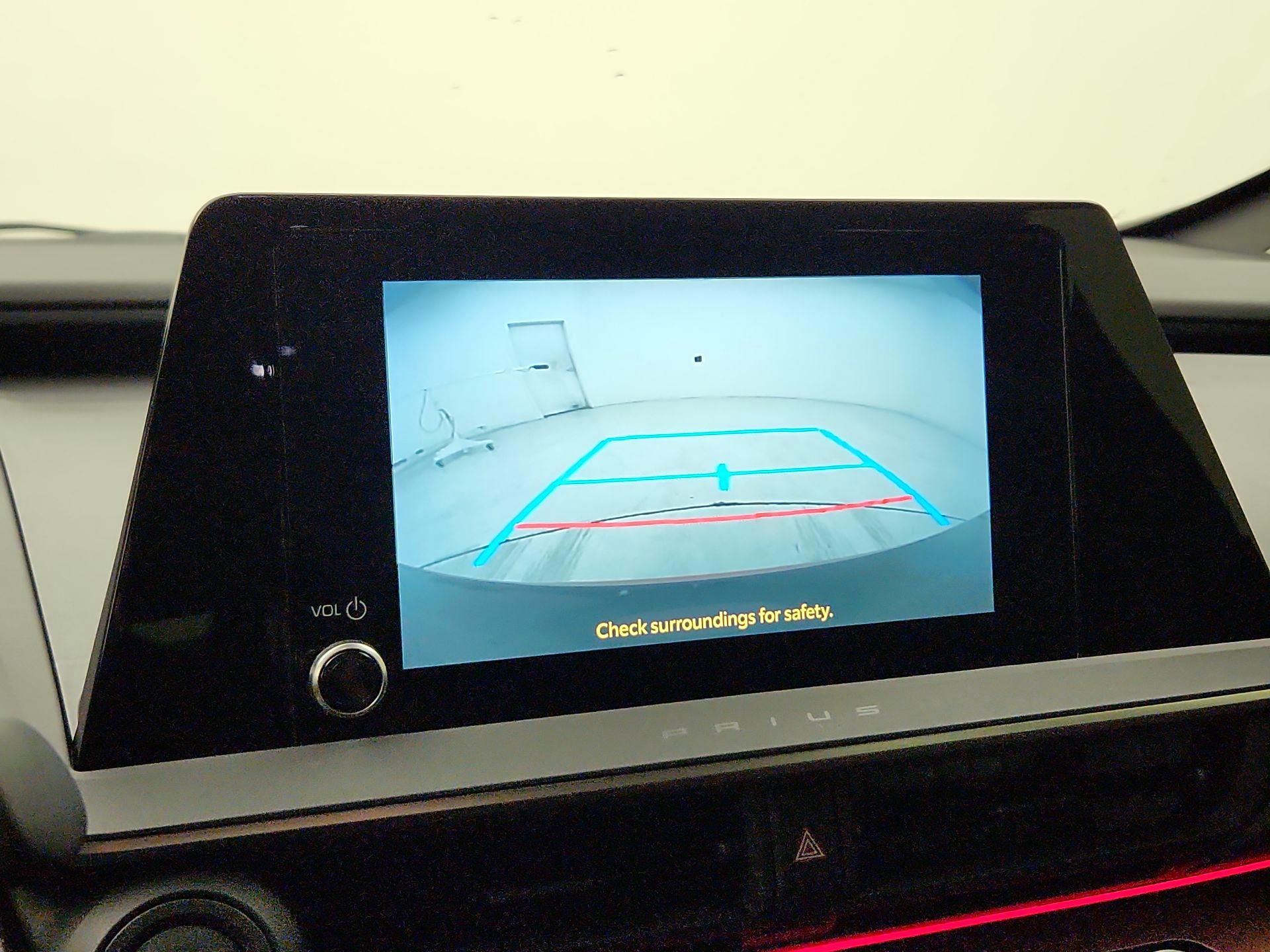 Thumbnail: 2024 Toyota Prius Prime - 14