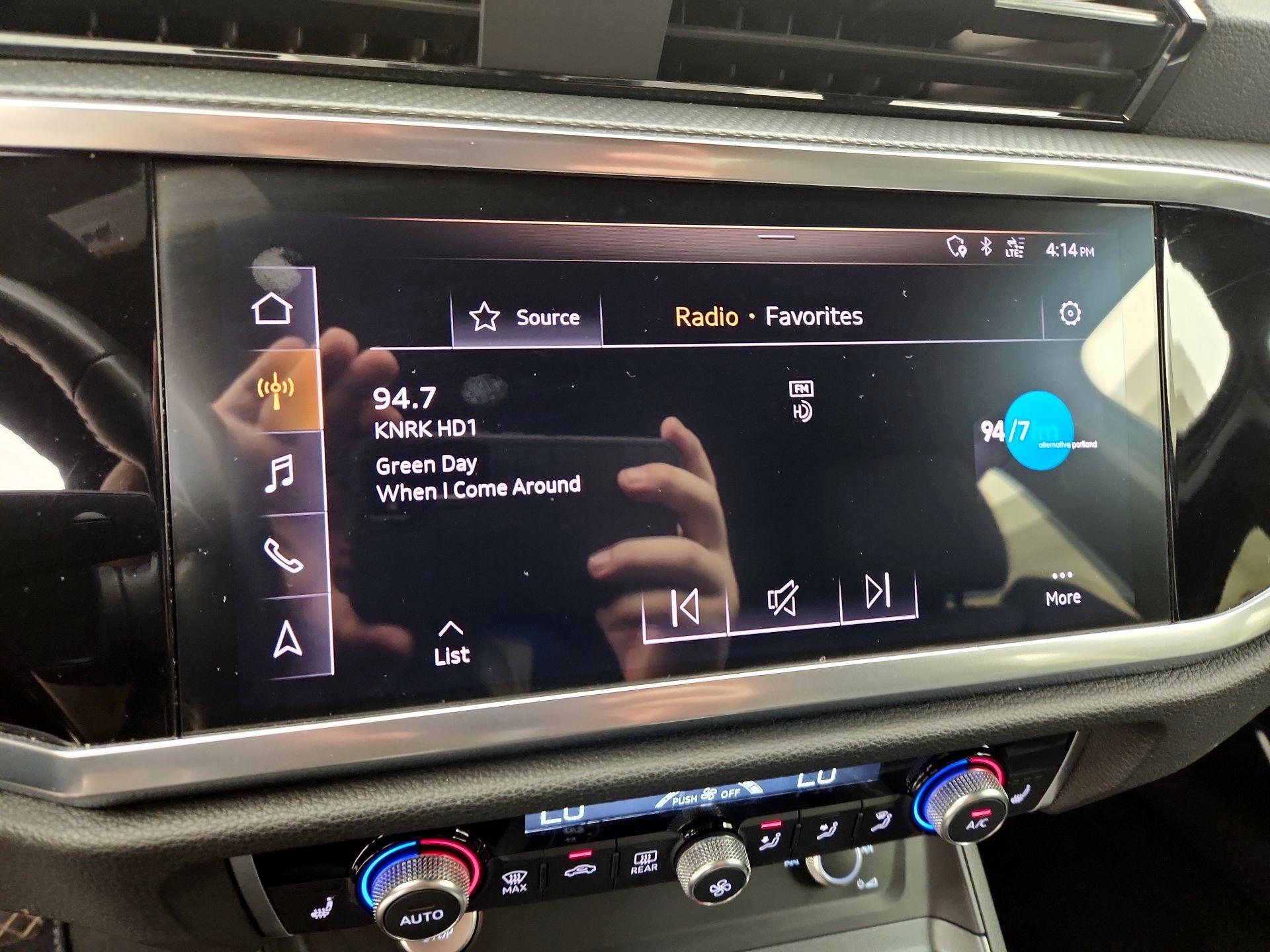 Thumbnail: 2020 Audi Q3 - 16