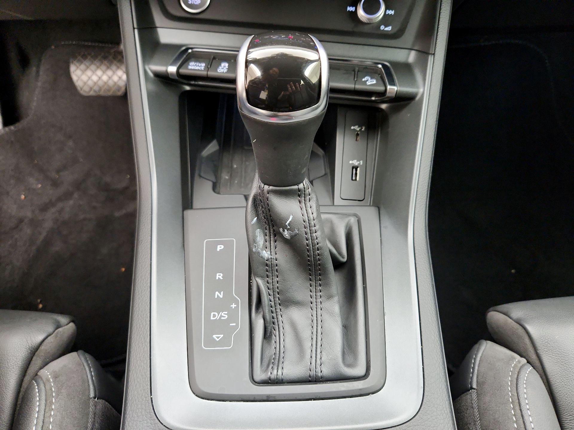 Thumbnail: 2020 Audi Q3 - 18